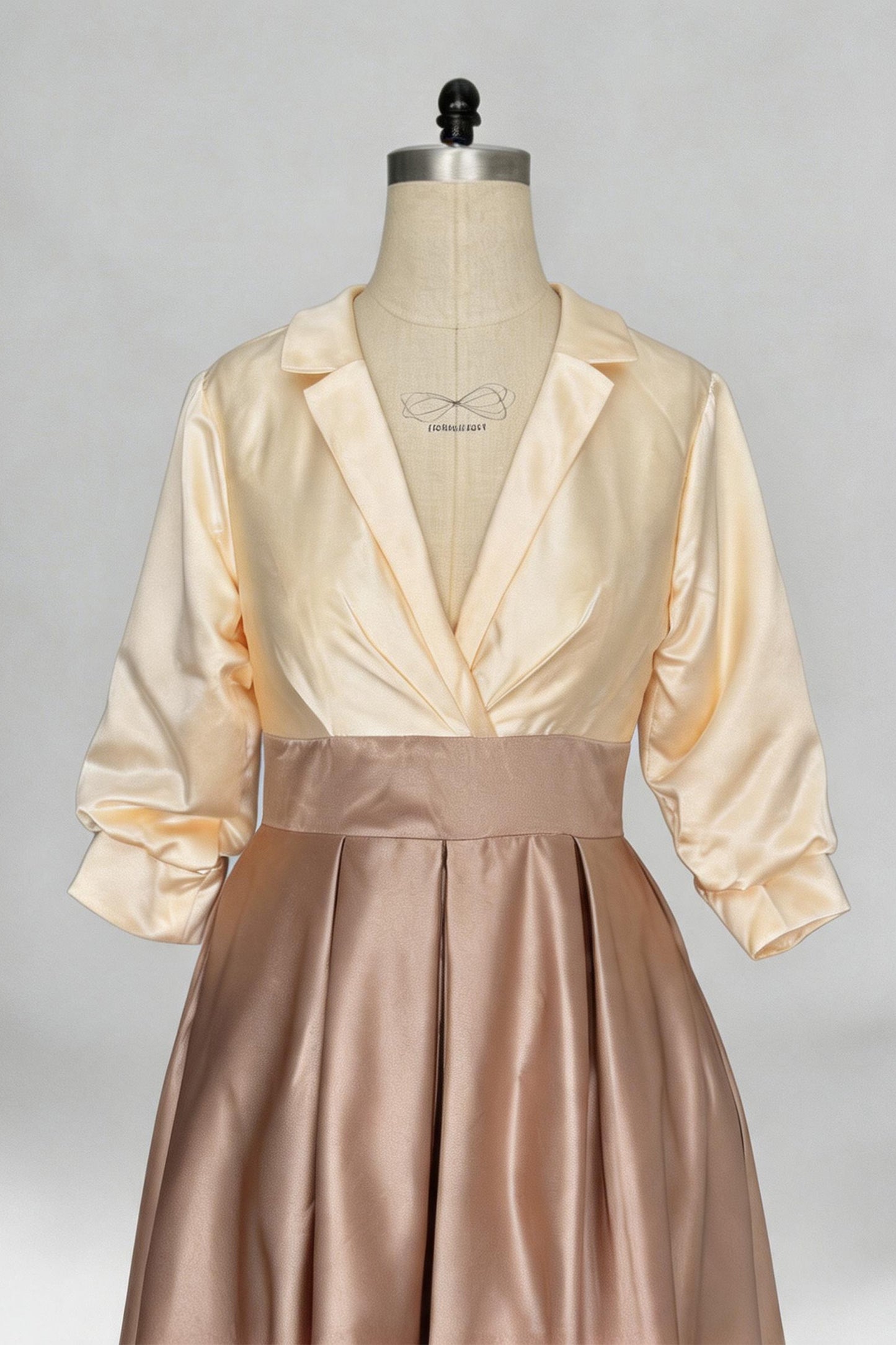 A Line Jewel Neck V-Neck Long Sleeves Mother Dresses CM0342