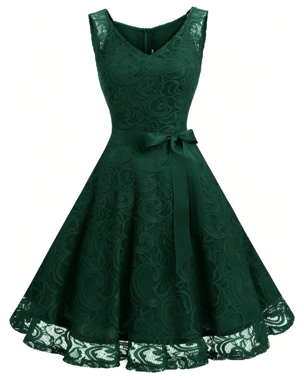 A-Line Knee Length Silk-Like Graduation Dresses CS0542 - COCOMELODY