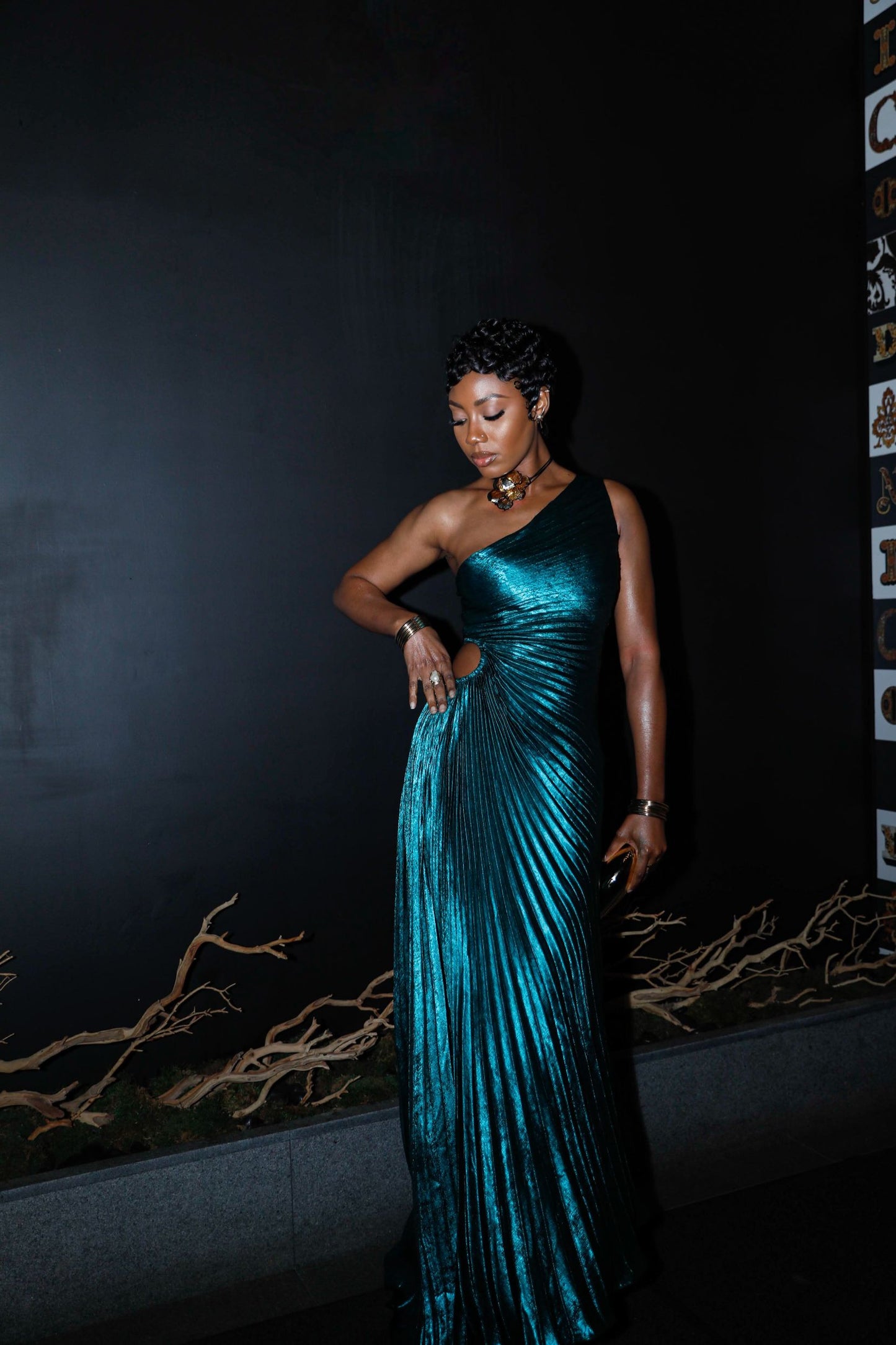 Sheath-Column Midi Metallic Formal Dress CS0644