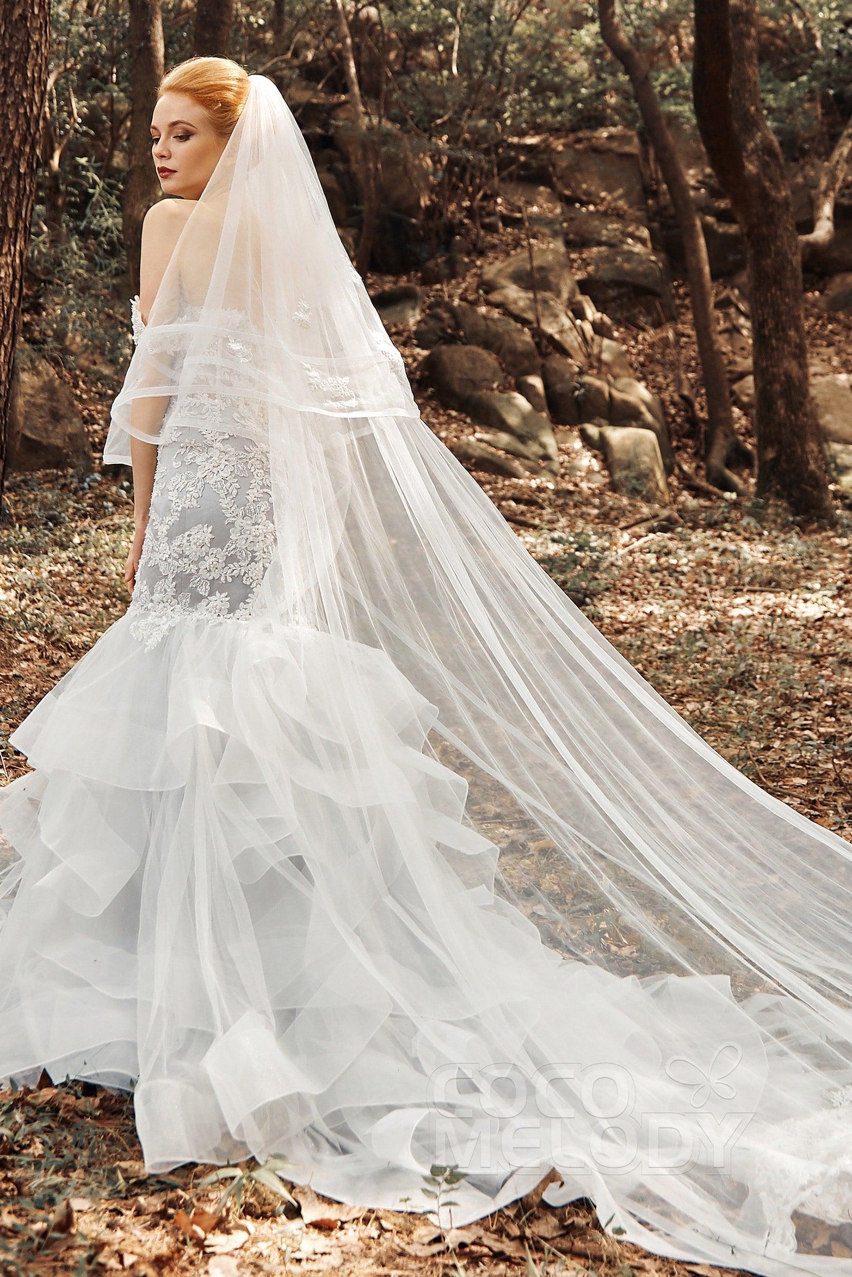Two-tier Lace Edge Tulle Cathedral Veils Appliques CV0192 - COCOMELODY