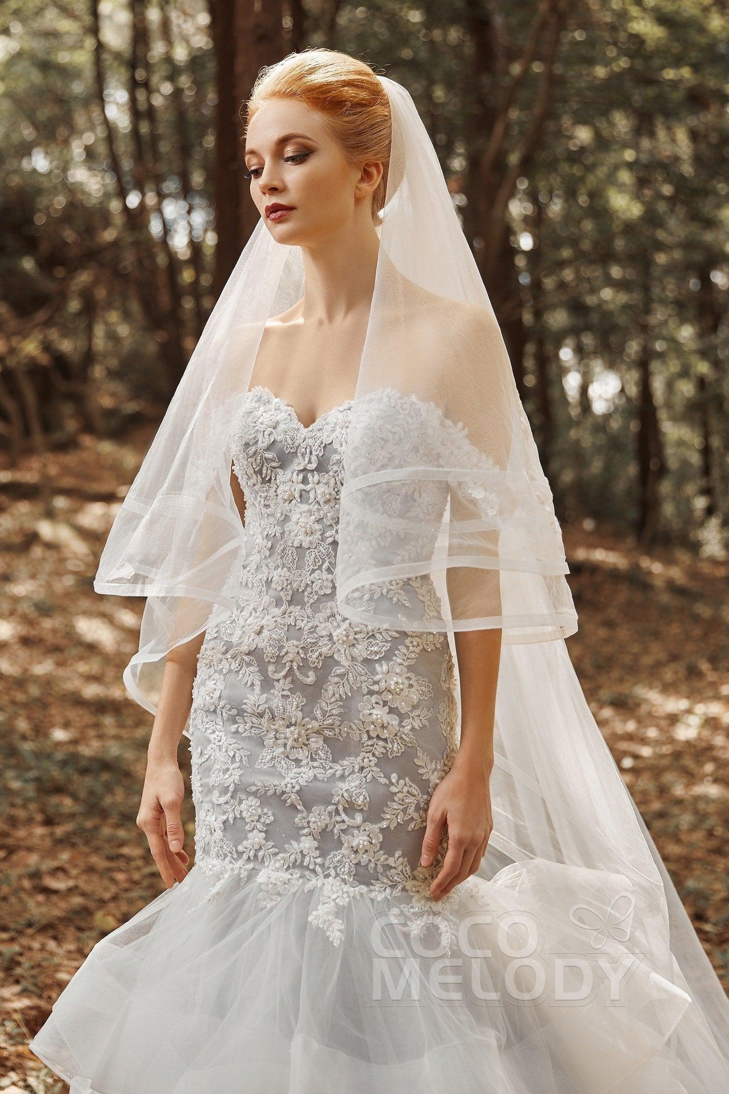 Two-tier Lace Edge Tulle Cathedral Veils Appliques CV0192 - COCOMELODY