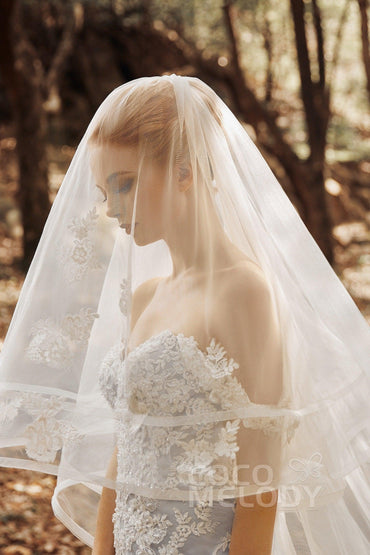 Two-tier Lace Edge Tulle Cathedral Veils Appliques CV0192 - COCOMELODY