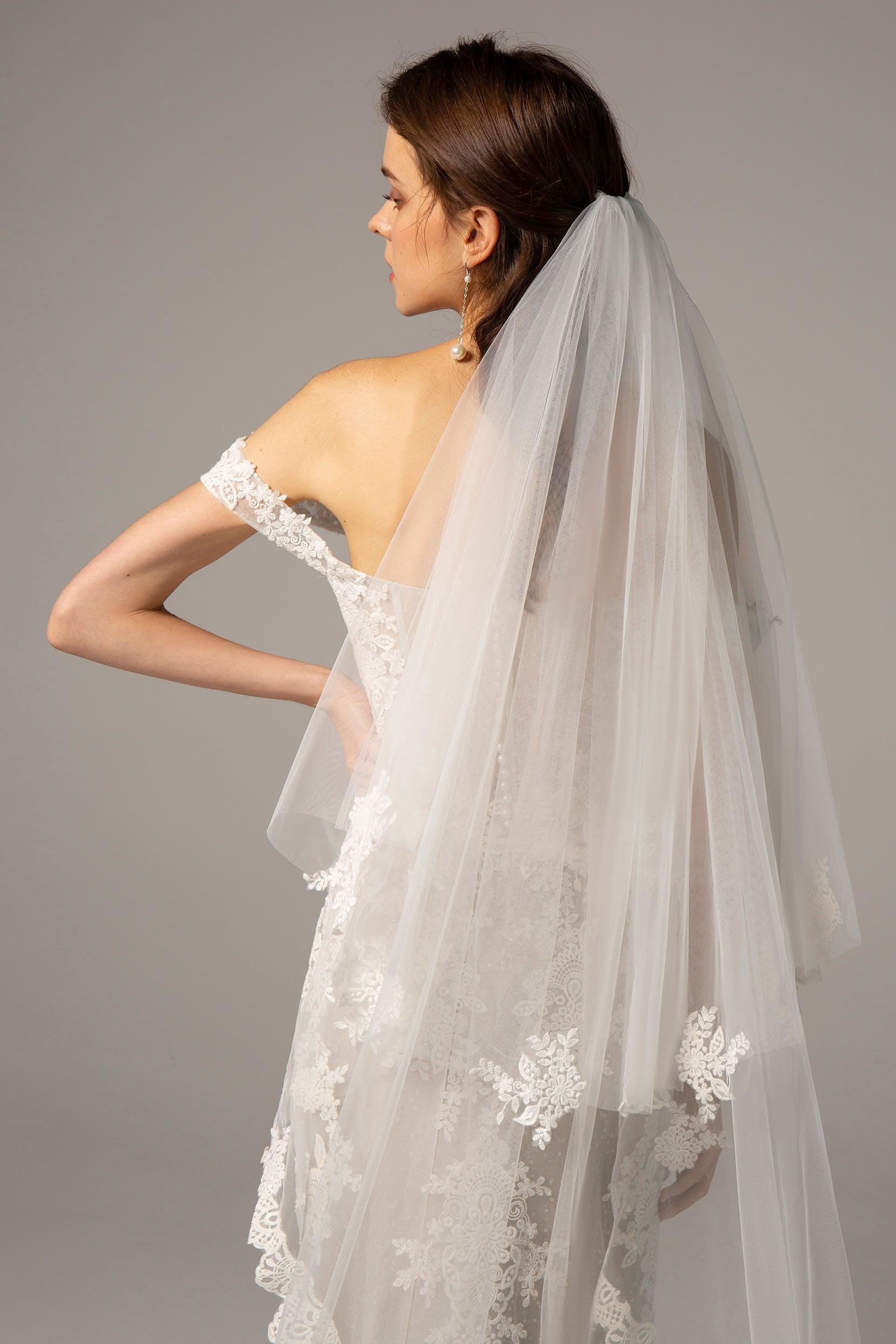 Two-tier Lace Edge Tulle Cathedral Veils Appliques CV0213 - COCOMELODY