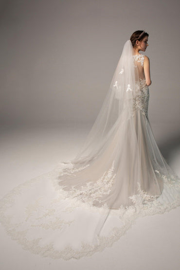 Two-tier Lace Edge Tulle Cathedral Veils Appliques CV0231 - COCOMELODY