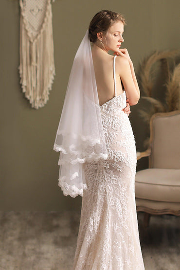 Two-tier Lace Edge Tulle Hip Veils with Appliques CV0261 - COCOMELODY