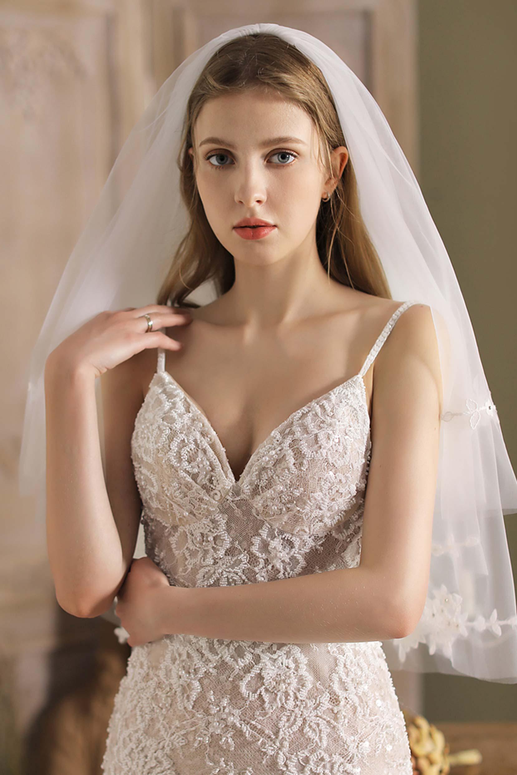 Two-tier Cut Edge Tulle Waist Veils Appliques Beading CV0263 - COCOMELODY