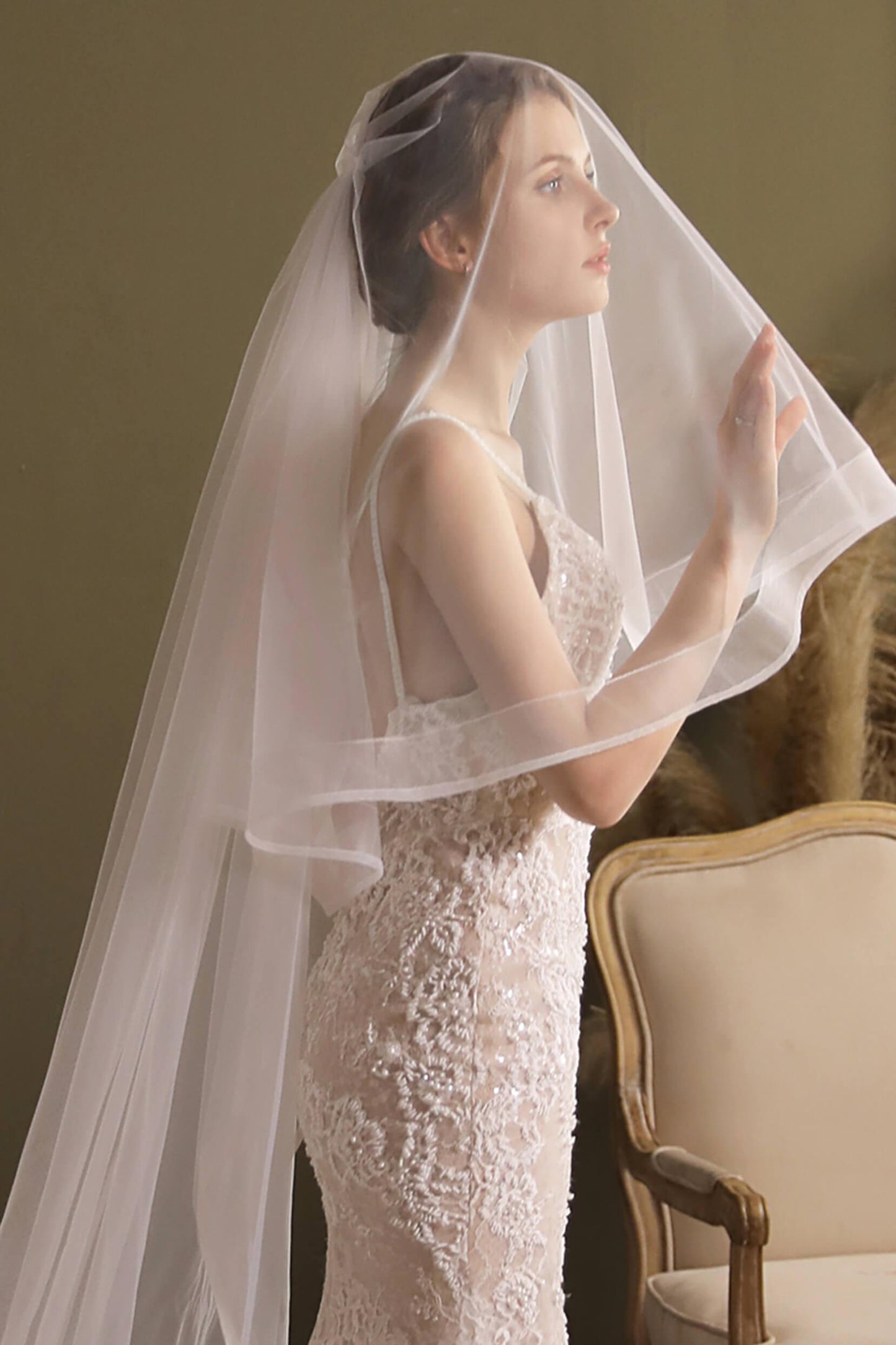 Two-tier Cut Edge Tulle Chapel Veils CV0268