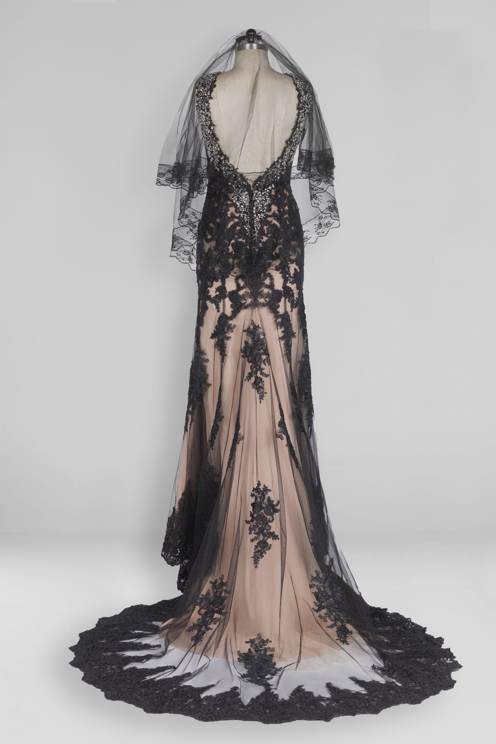 Two-tier Lace Edge Tulle, Lace Hip Veils with Appliques CV0280 - COCOMELODY