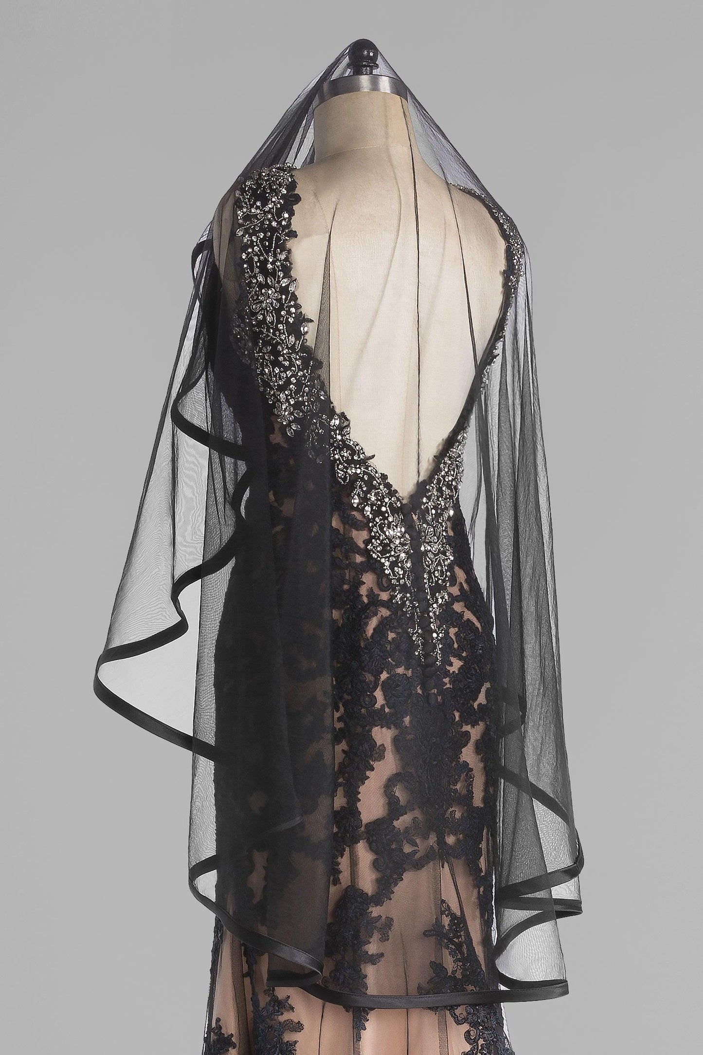 One-tier Ribbon Edge Tulle Hip Veils with Ribbons CV0281 - COCOMELODY