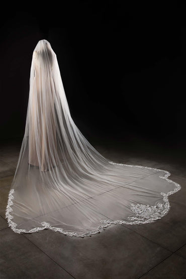 One-tier Lace Edge Tulle Lace Cathedral Veils with Appliques CV0287 - COCOMELODY