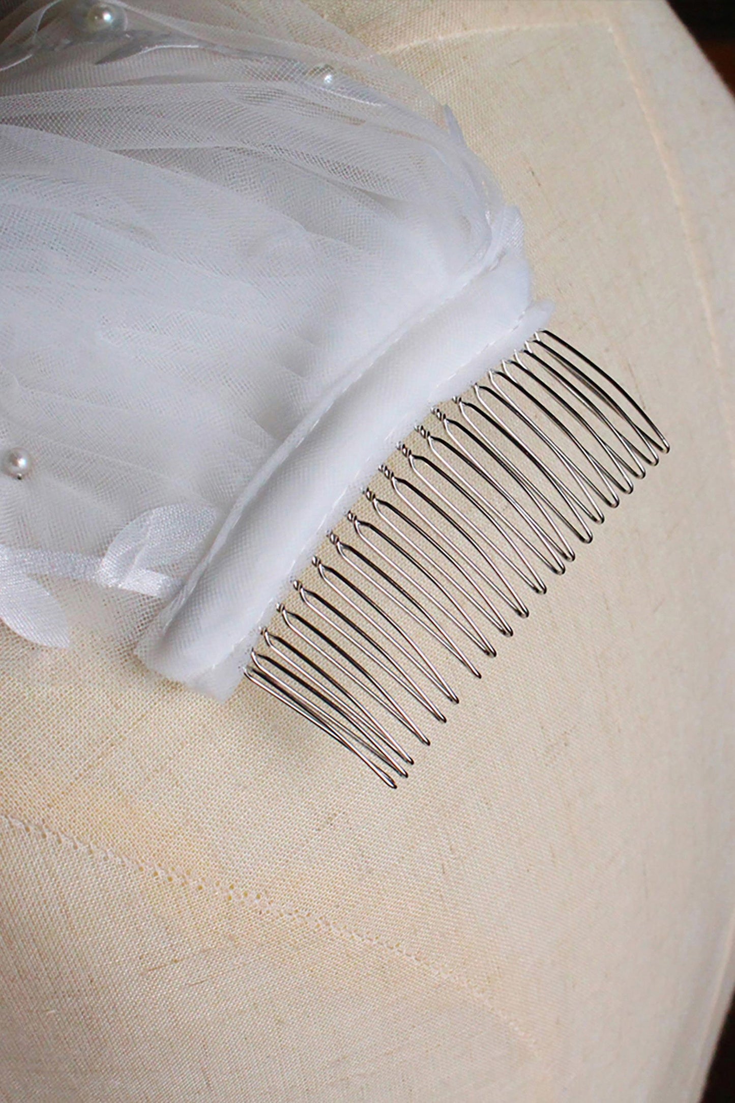 One-tier Leaves Edge Tulle Waist Veils with CV0300 - COCOMELODY