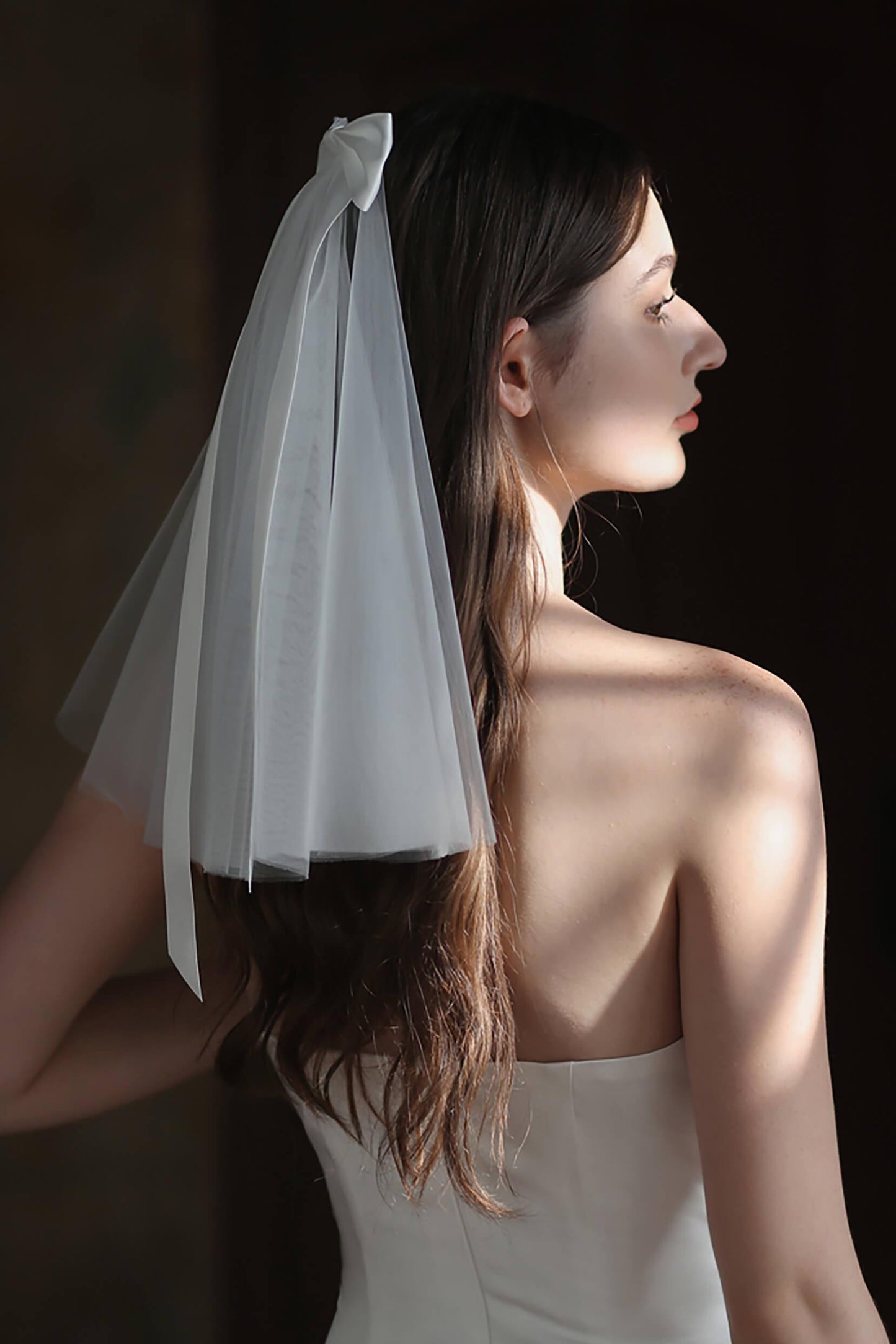 One-tier Cut Edge Tulle Shoulder Veils with Bow CV0301