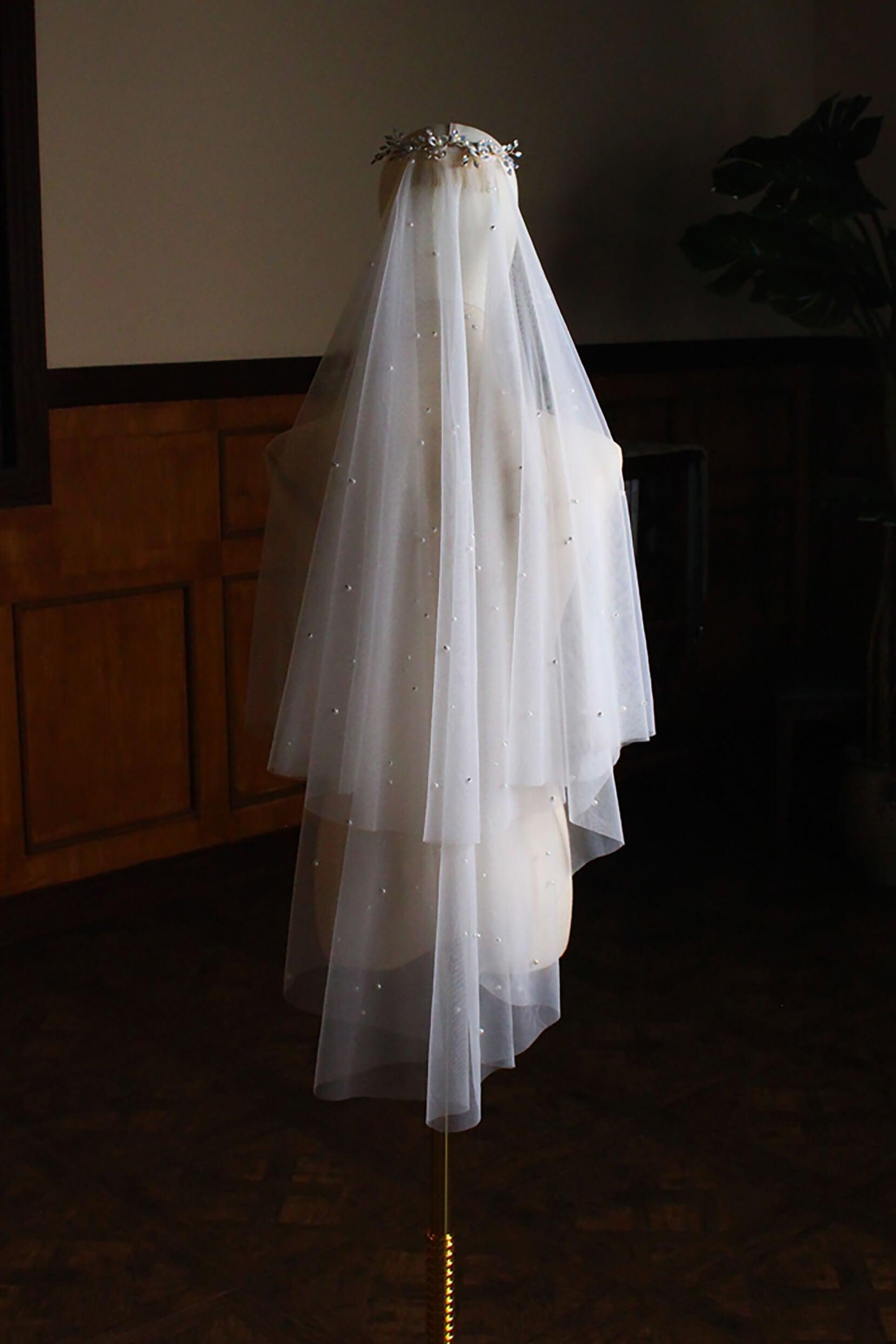 Two-tier Cut Edge Tulle Hip Veils with Appliques Beading CV0305 - COCOMELODY