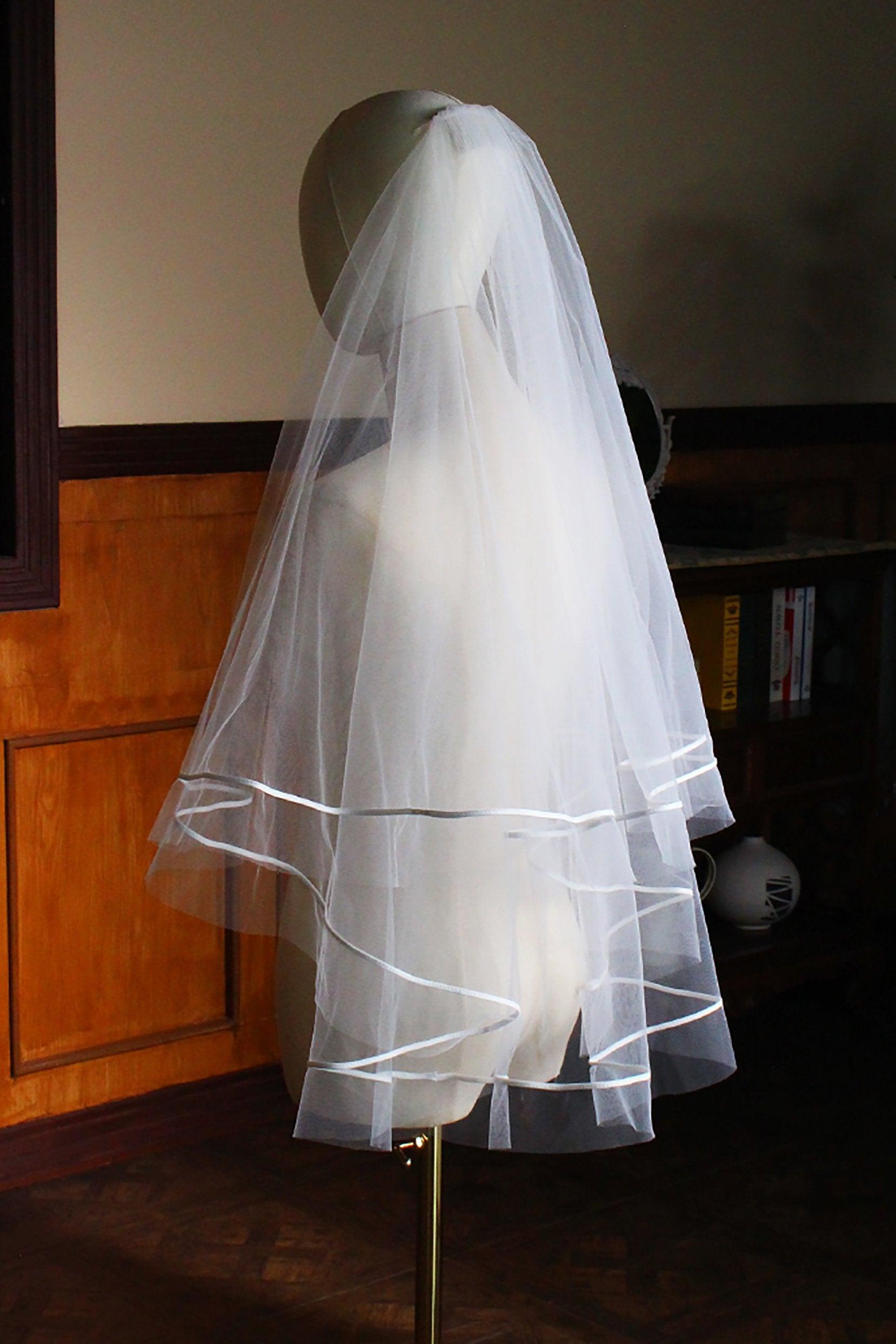 Two-tier Satin Edge Tulle Waist Veils with Ribbons CV0313 - COCOMELODY