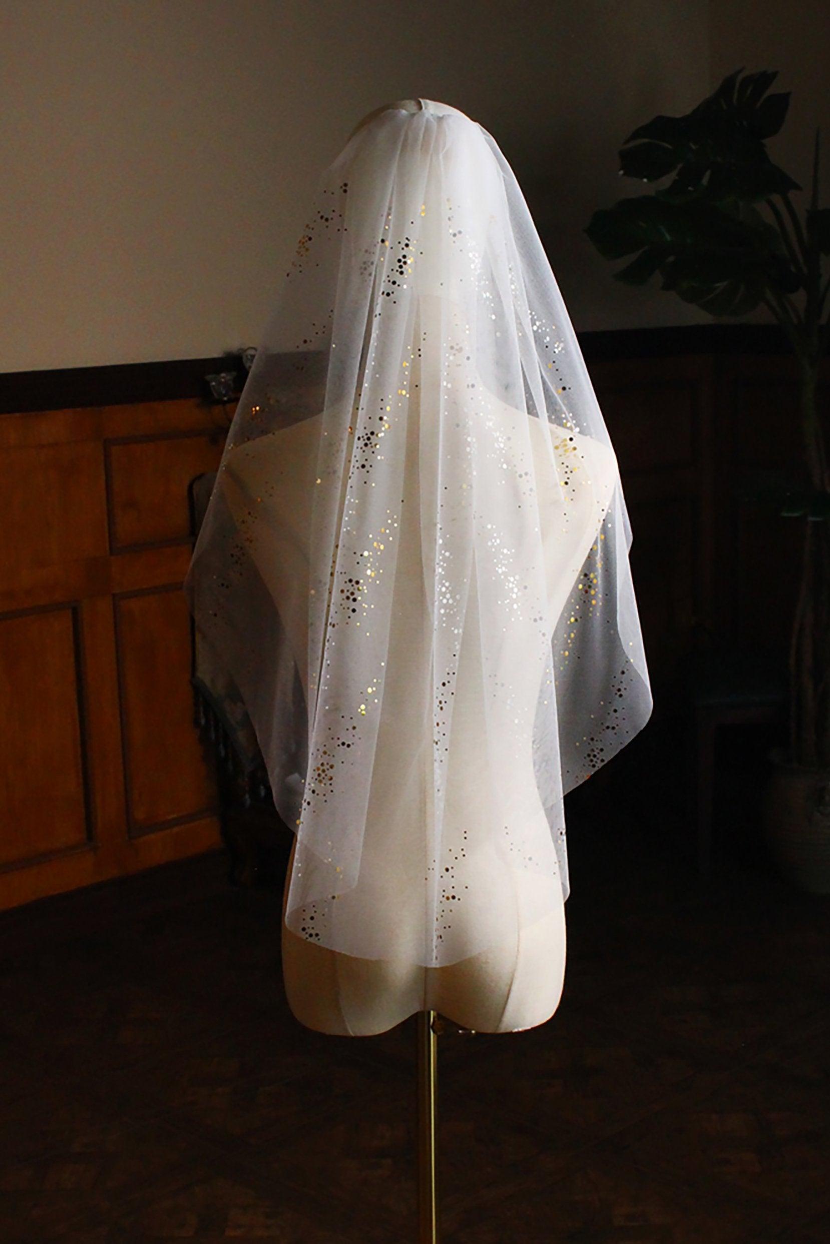 One-tier Cut Edge Tulle Waist Veils with Sequin CV0314 - COCOMELODY