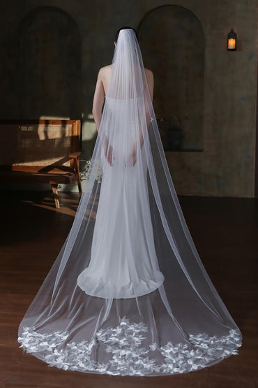 One-tier Lace Edge Tulle Chapel Veils with Appliques CV0316