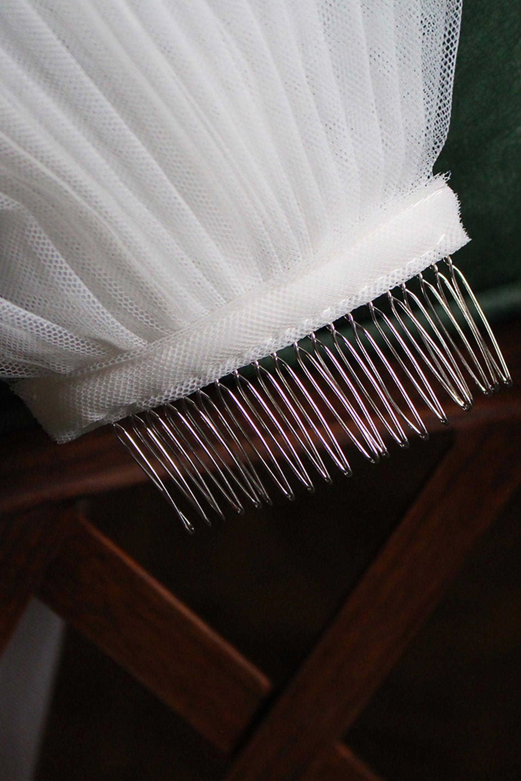 One-tier Lace Edge Tulle Chapel Veils with Appliques CV0316 - COCOMELODY
