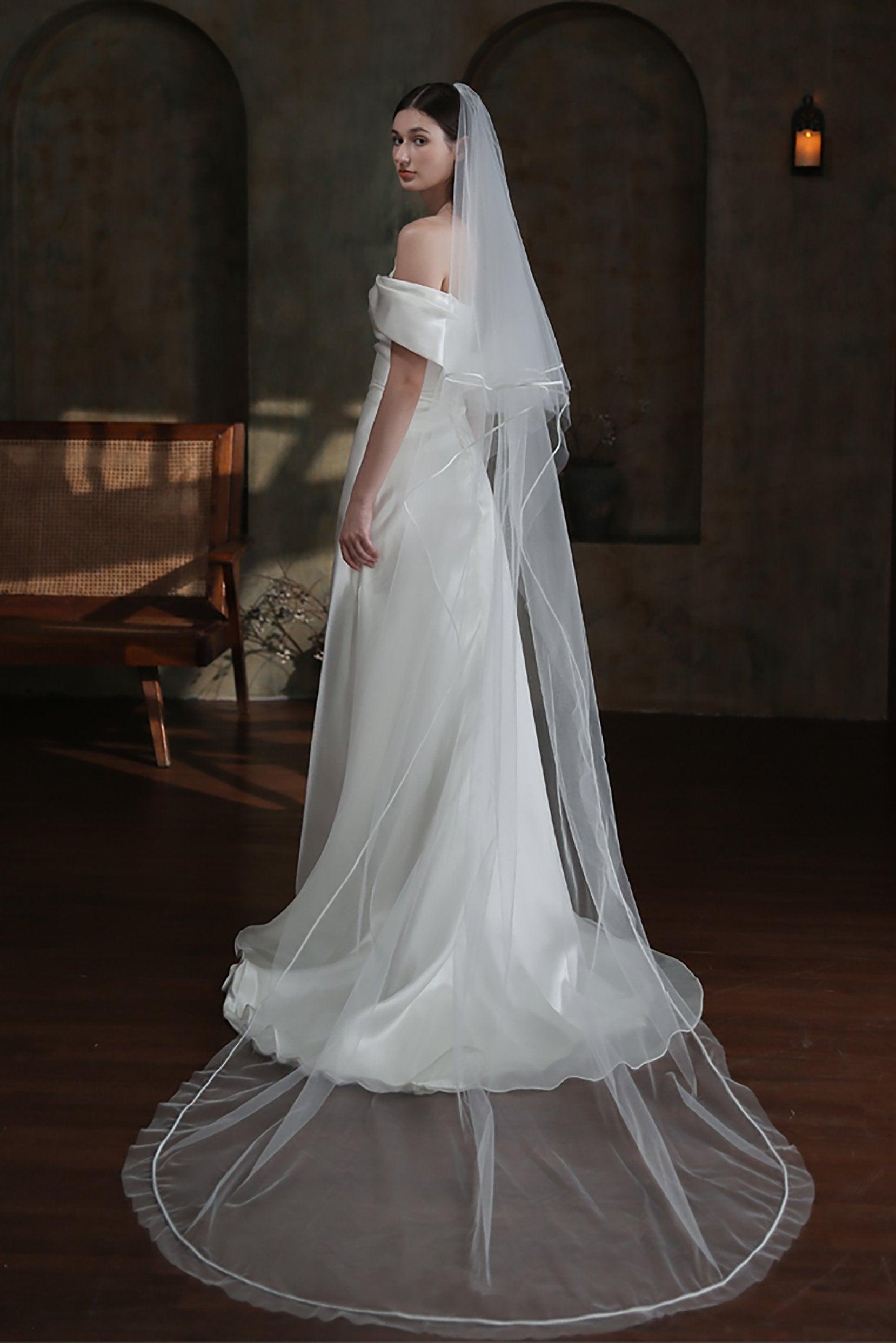 Two-tier Satin Edge Tulle Chapel Veils with Ribbons CV0319 - COCOMELODY