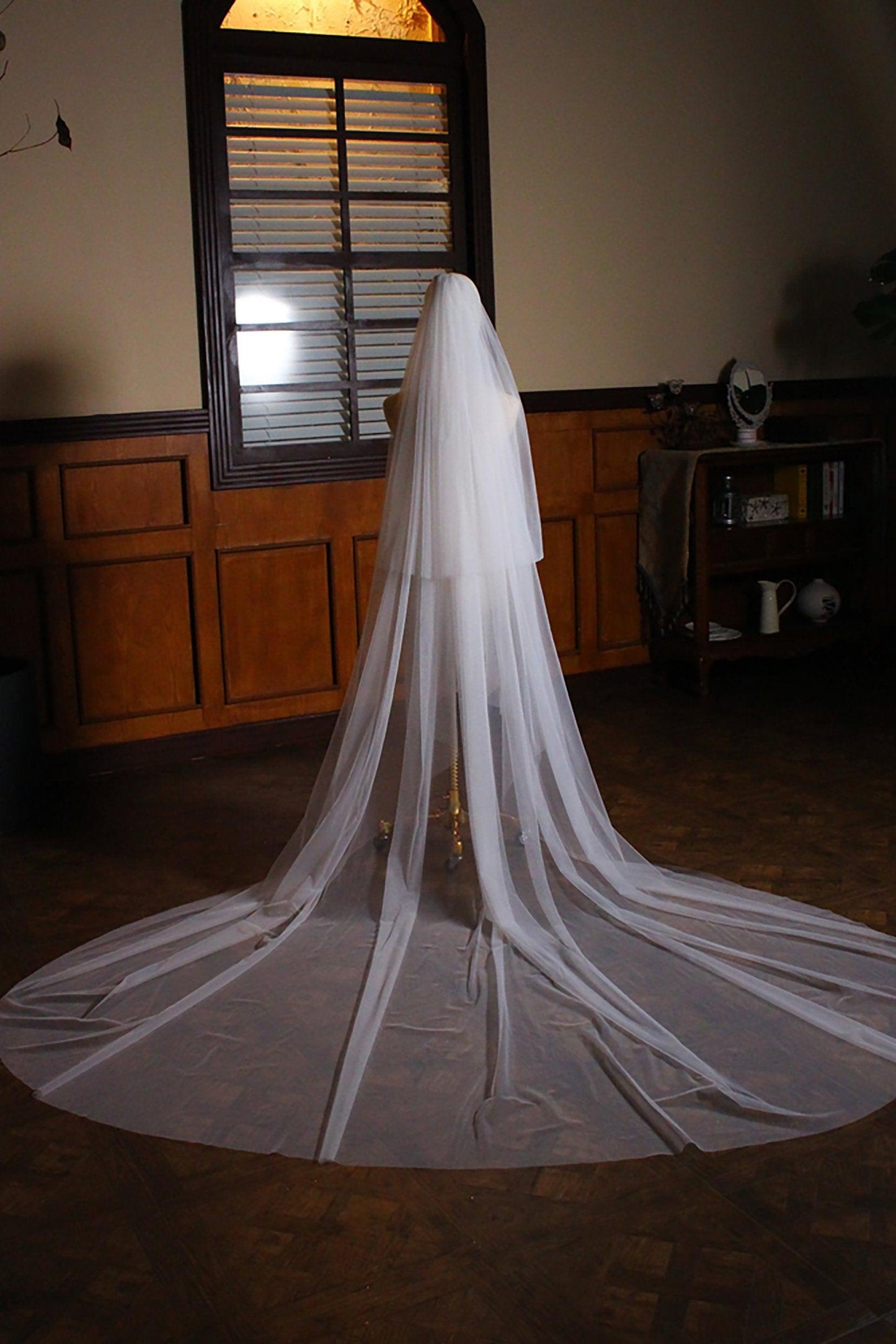 Two-tier Cut Edge Tulle Cathedral Veils with CV0322 - COCOMELODY