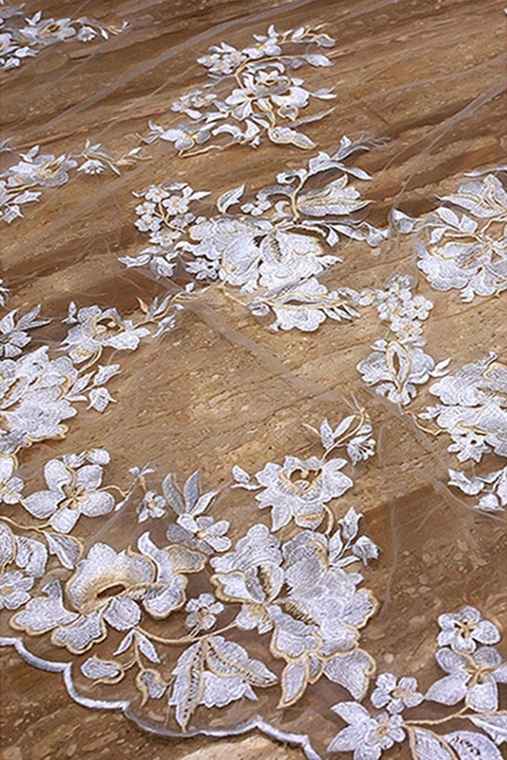 Two-tier Lace Edge Tulle Lace Cathedral Veils with Appliques CV0357 - COCOMELODY