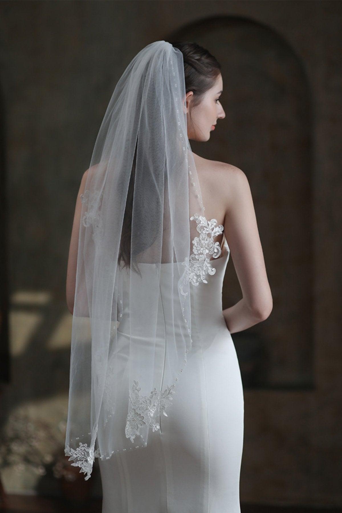 One-tier Lace Edge Tulle Lace Chapel Veils with Pearls CV0370 - COCOMELODY