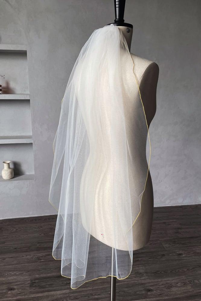 One-tier Pencil Edge Tulle Waist Veils with CV0375