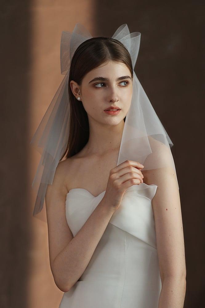 Two-tier Cut Edge Tulle Waist Veils with Bow CV0376 - COCOMELODY