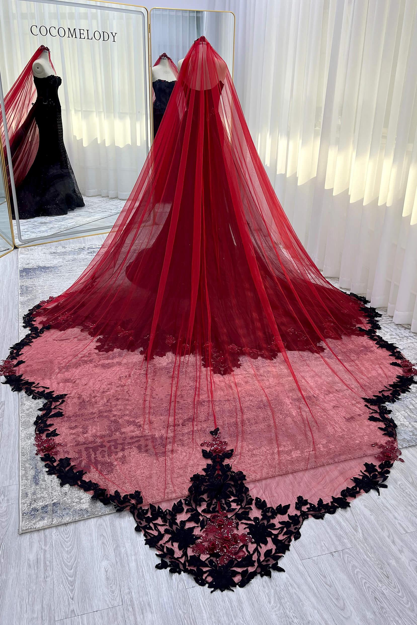 One-tier Lace Edge Tulle Cathedral Veils with Appliques CV0399 - COCOMELODY