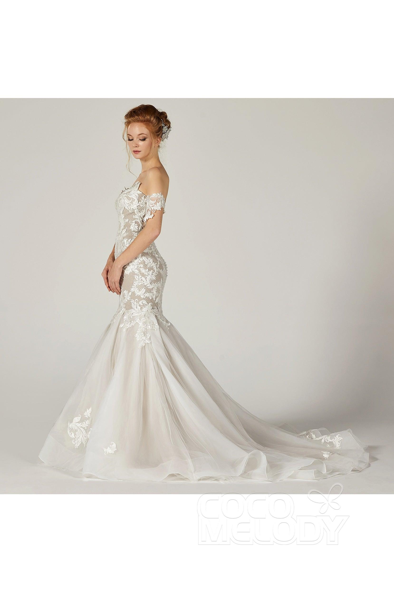 Trumpet-Mermaid Court Train Tulle Wedding Dress CW2121 - COCOMELODY