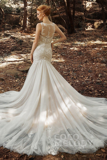 Trumpet-Mermaid Court Train Tulle Wedding Dress CW2132 - COCOMELODY