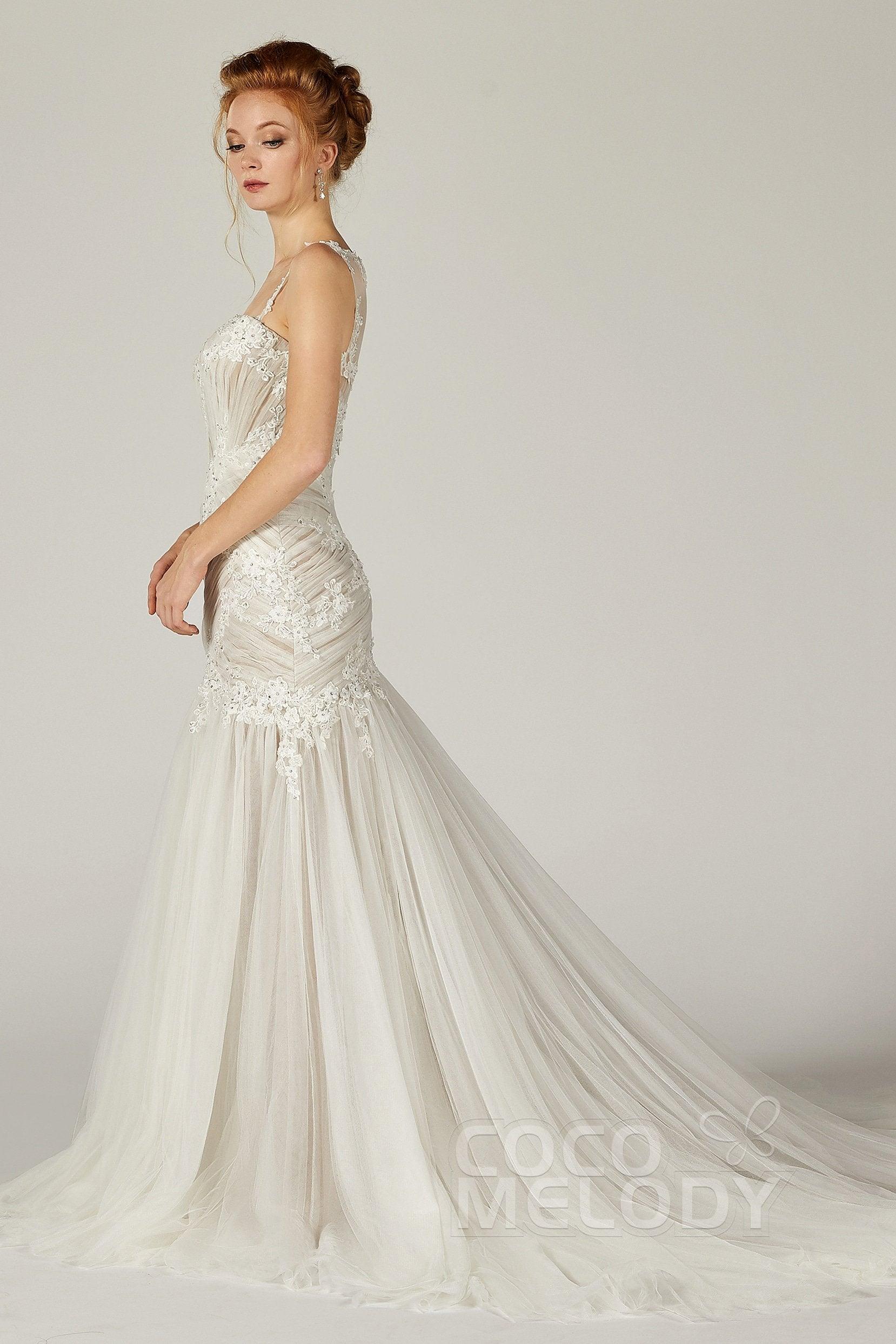 Trumpet-Mermaid Court Train Tulle Wedding Dress CW2132 - COCOMELODY