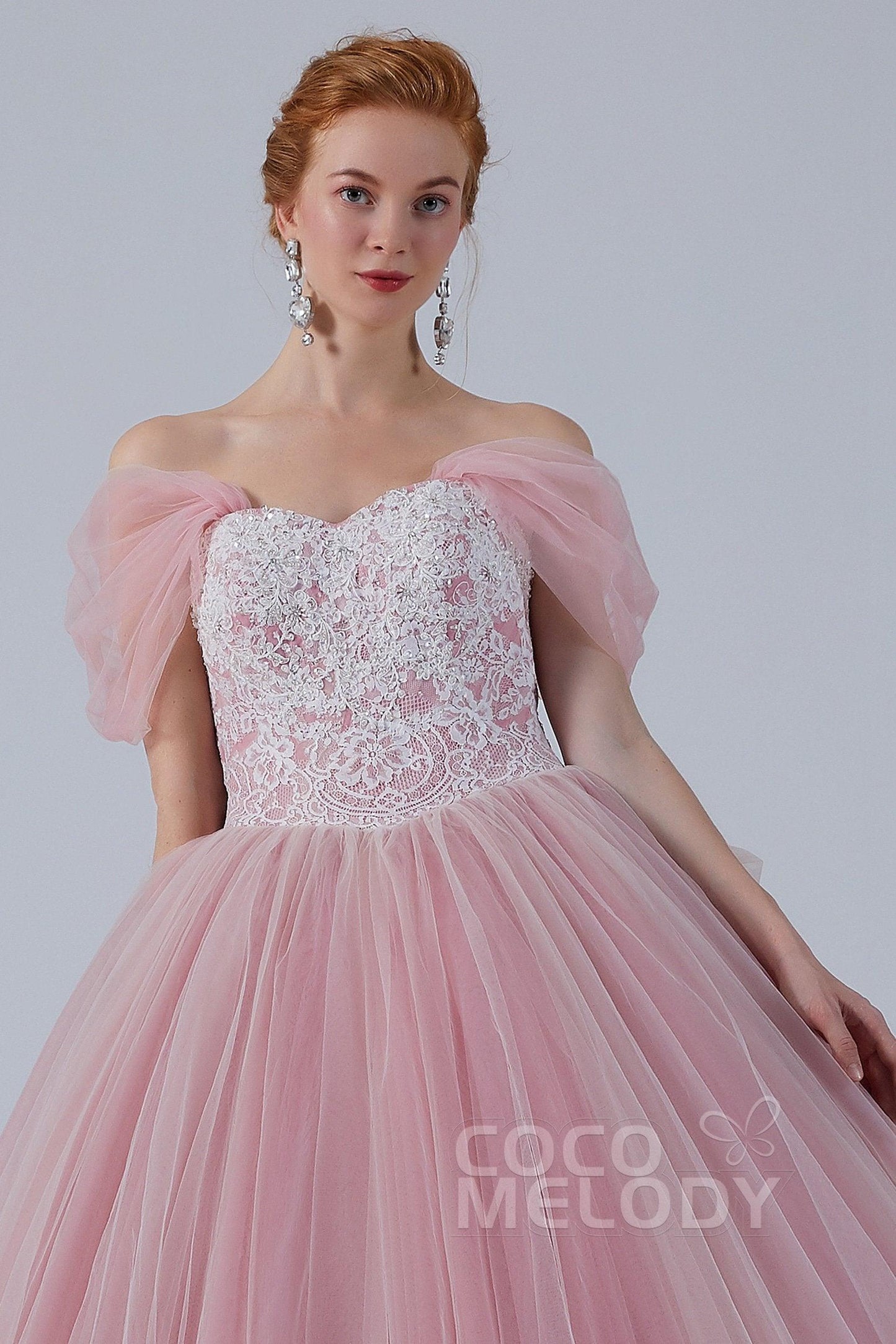 Ball Gown Court Train Tulle Wedding Dress CW2155 - COCOMELODY
