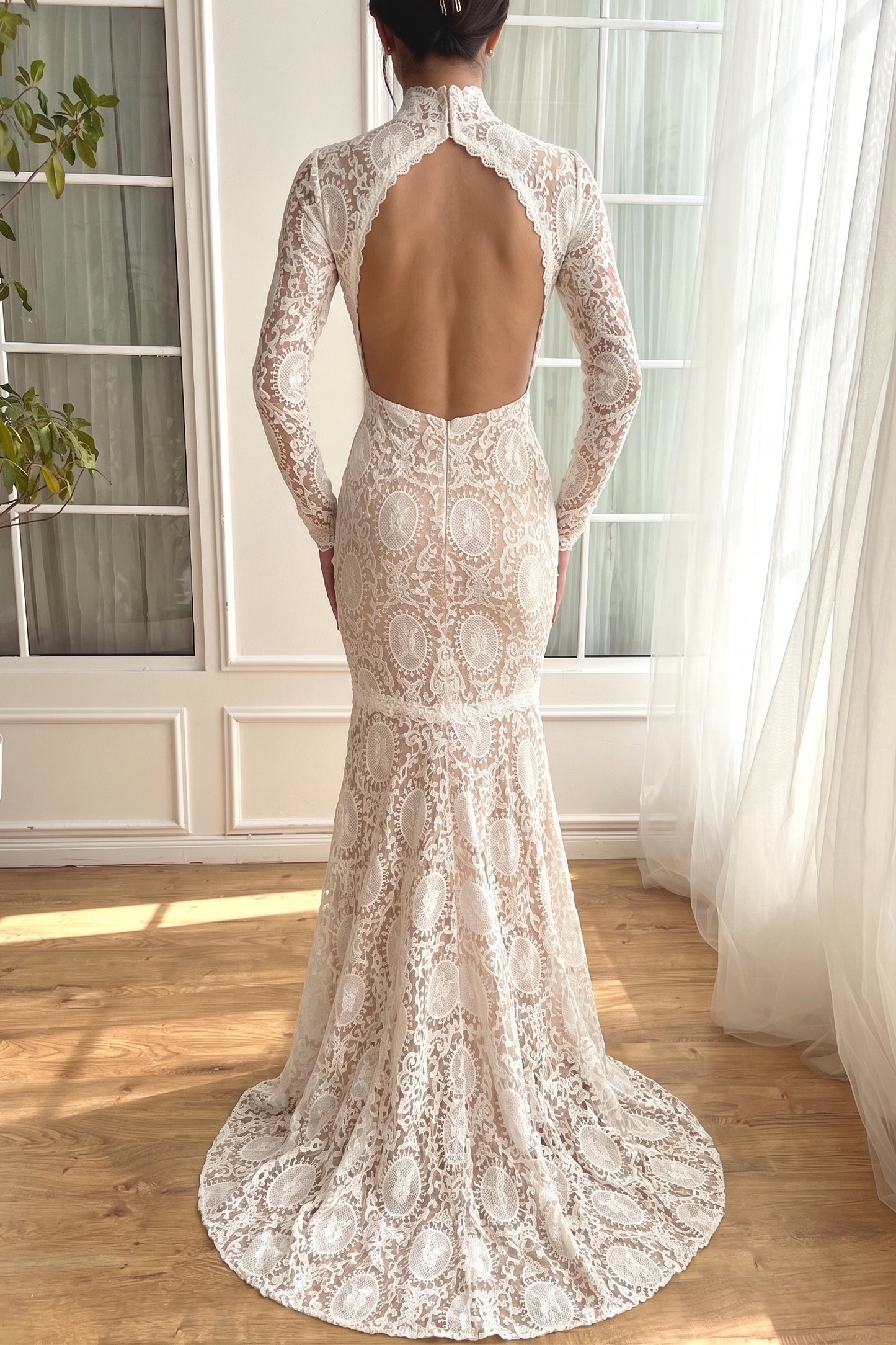 Trumpet-Mermaid Court Train Lace Wedding Dress CW2222