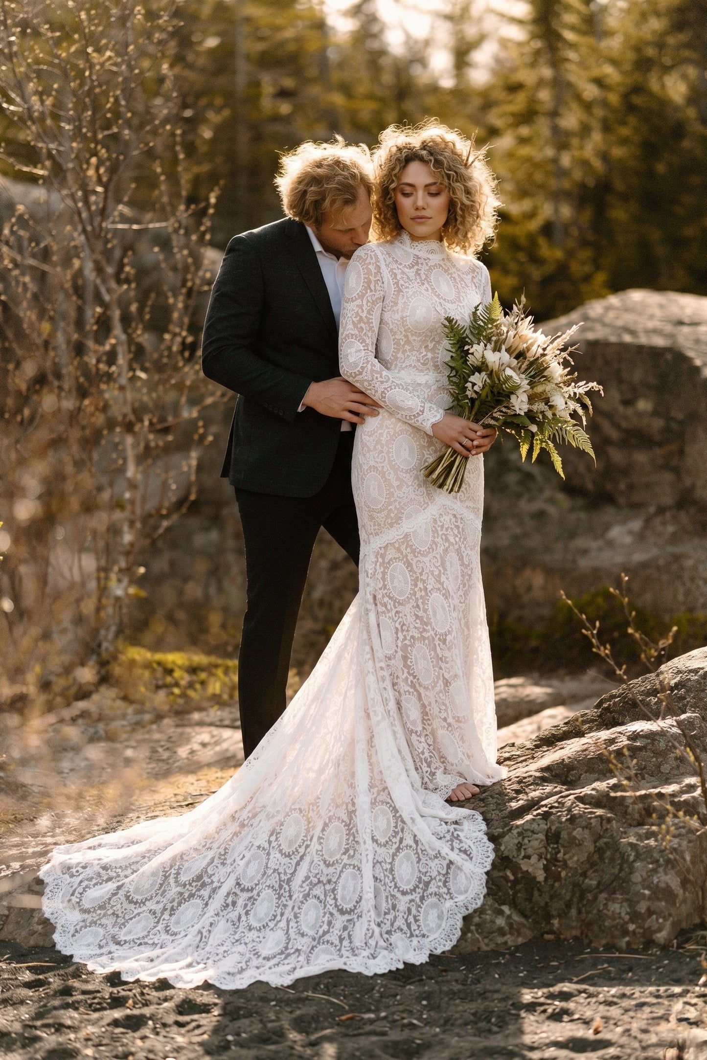 Trumpet-Mermaid Court Train Lace Wedding Dress CW2222