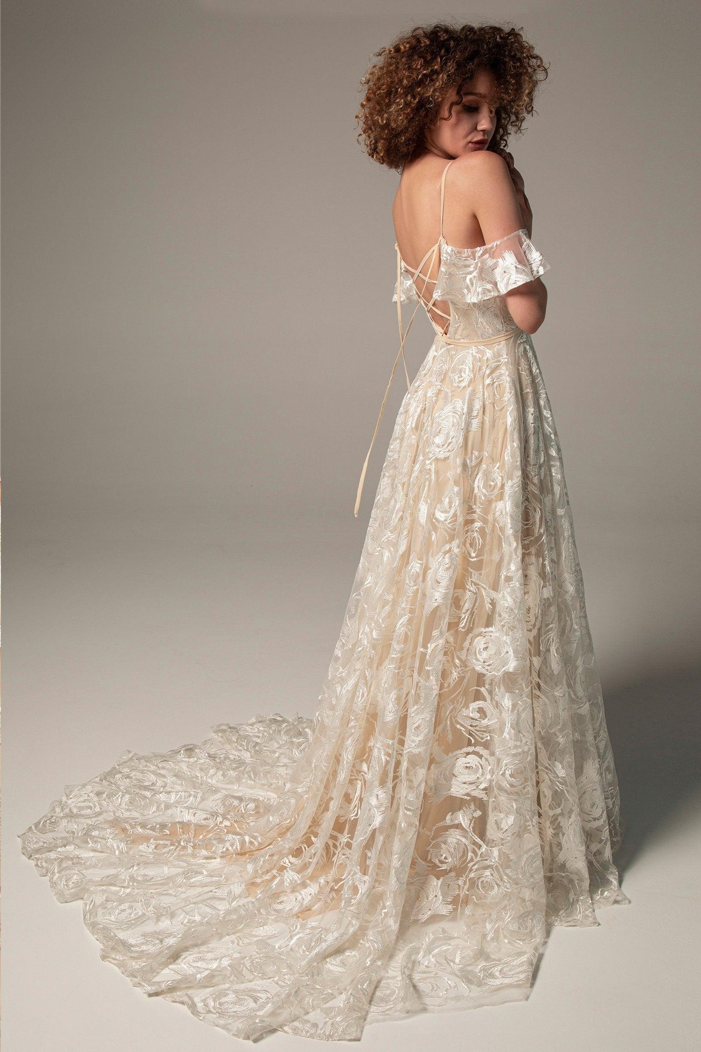 A-Line Court Train Lace Wedding Dress CW2224 - COCOMELODY