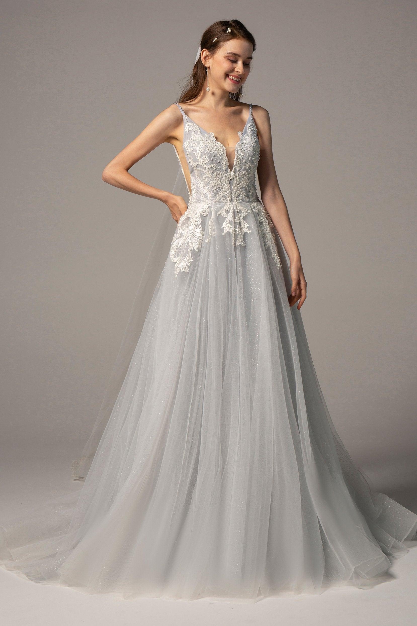 A-Line Court Train Tulle Wedding Dress CW2237 - COCOMELODY