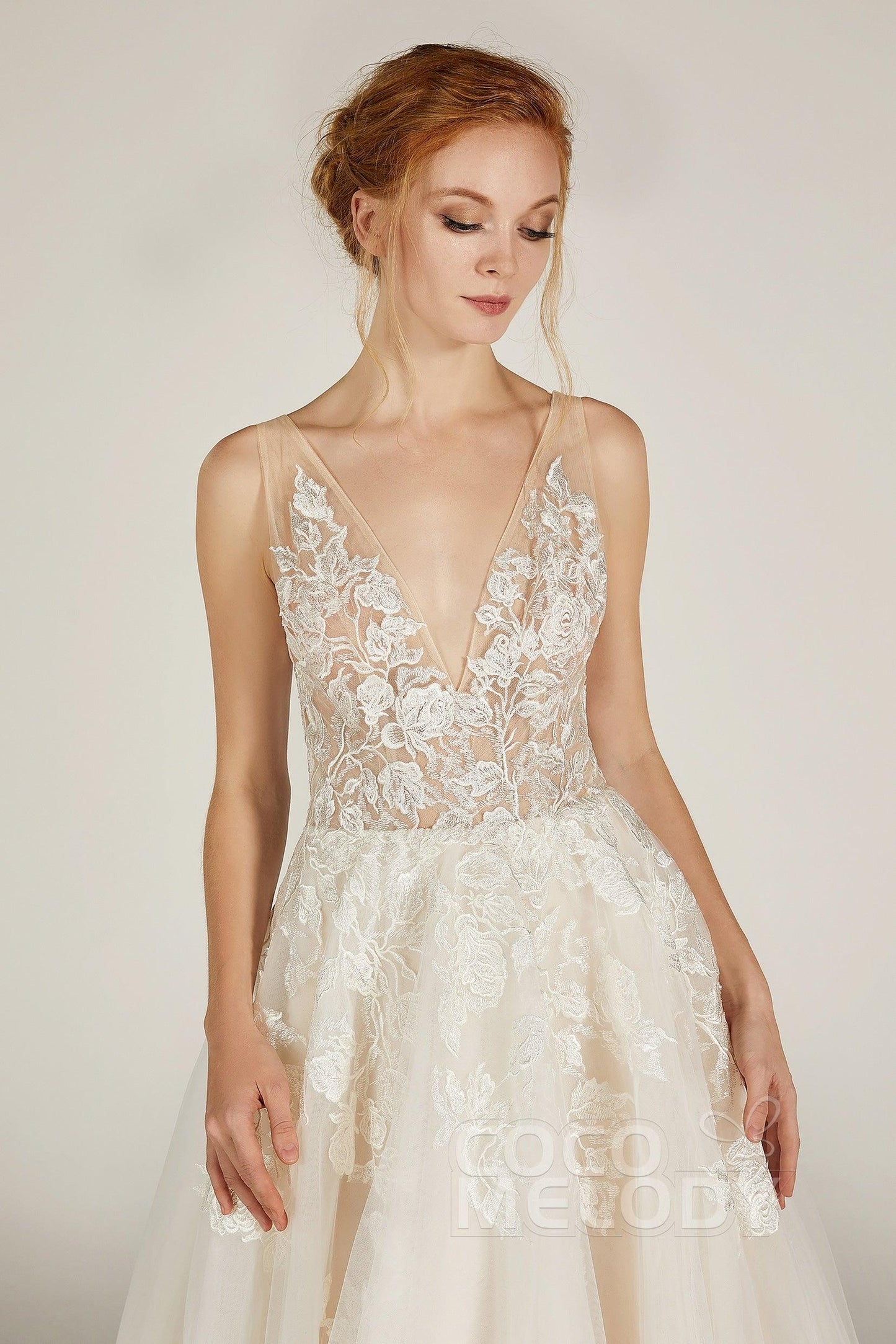 A-Line Court Train Tulle Wedding Dress CW2290 - COCOMELODY