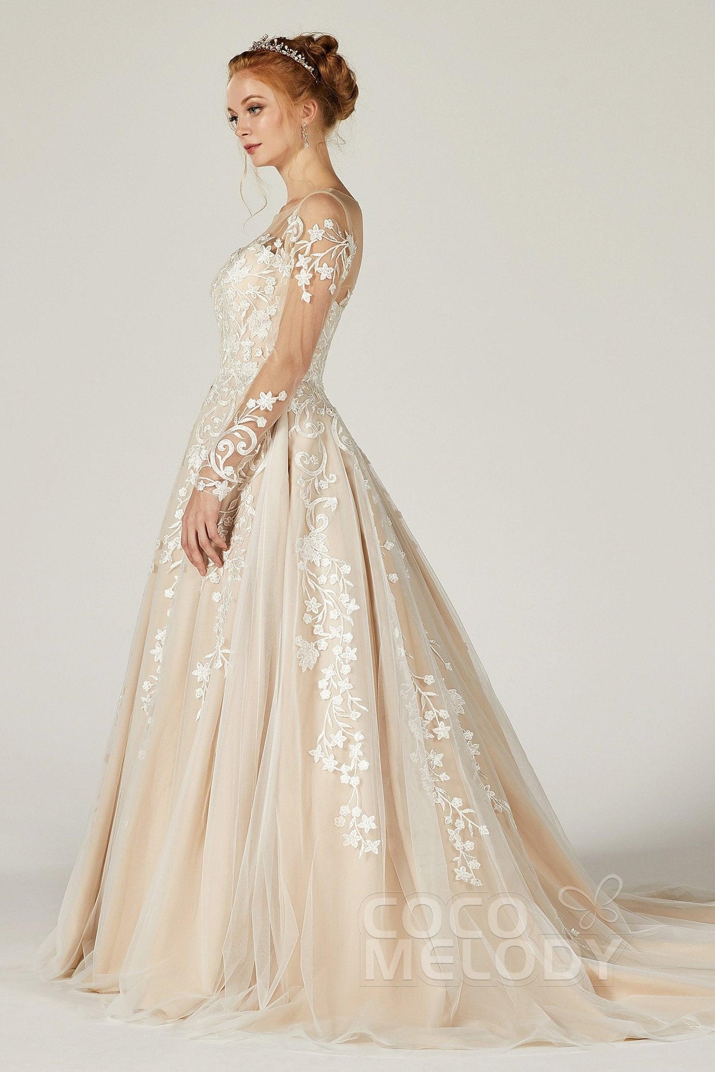 A-Line Court Train Tulle Wedding Dress CW2299 - COCOMELODY