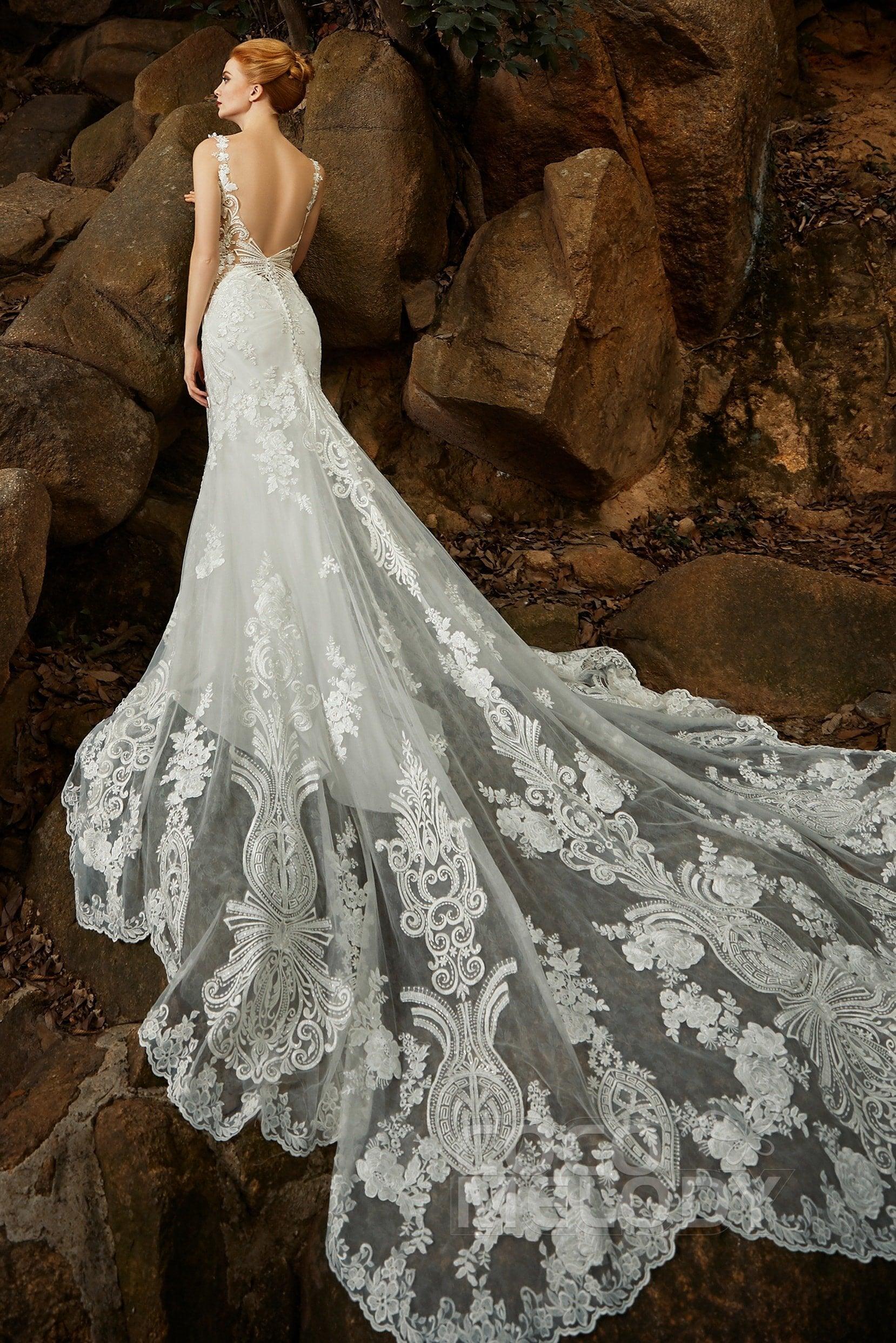 Trumpet-Mermaid Cathedral Train Tulle Wedding Dress CW2303 - COCOMELODY
