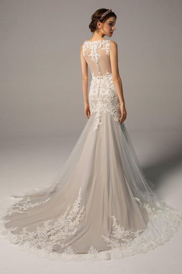 Trumpet-Mermaid Court Train Tulle Wedding Dress CW2330 - COCOMELODY