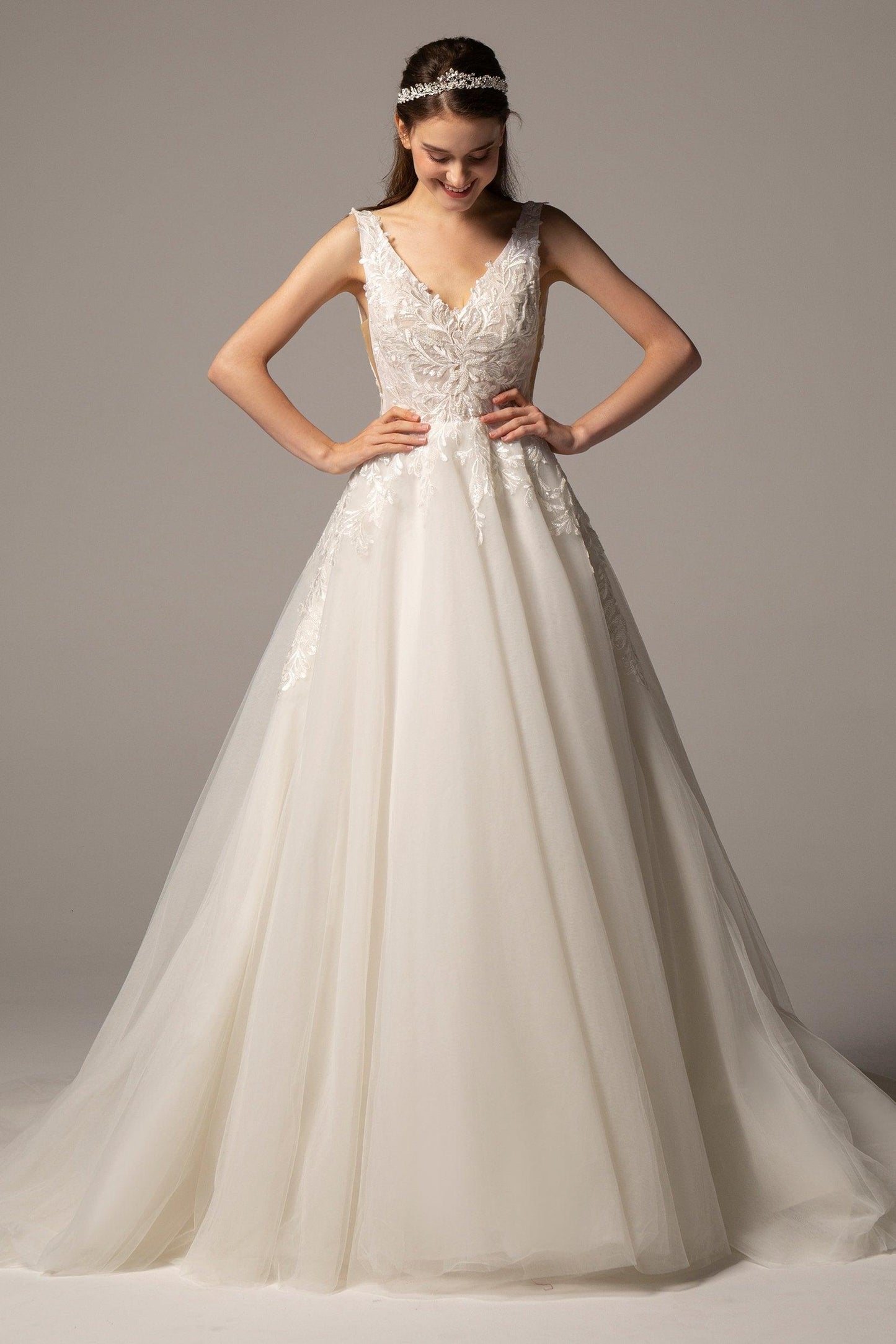 A-Line Chapel Train Tulle Wedding Dress CW2379