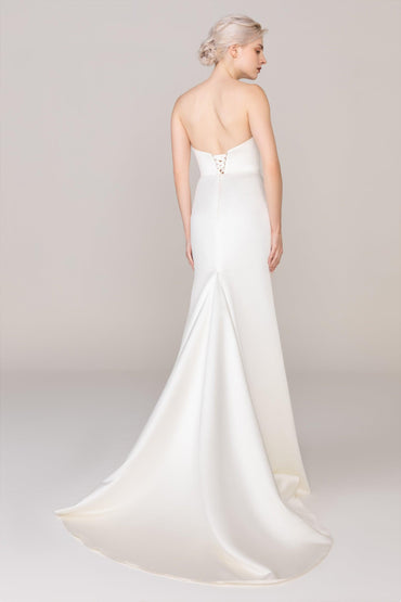 Trumpet-Mermaid Sweep Train Tulle Satin Wedding Dress CW2474 - COCOMELODY