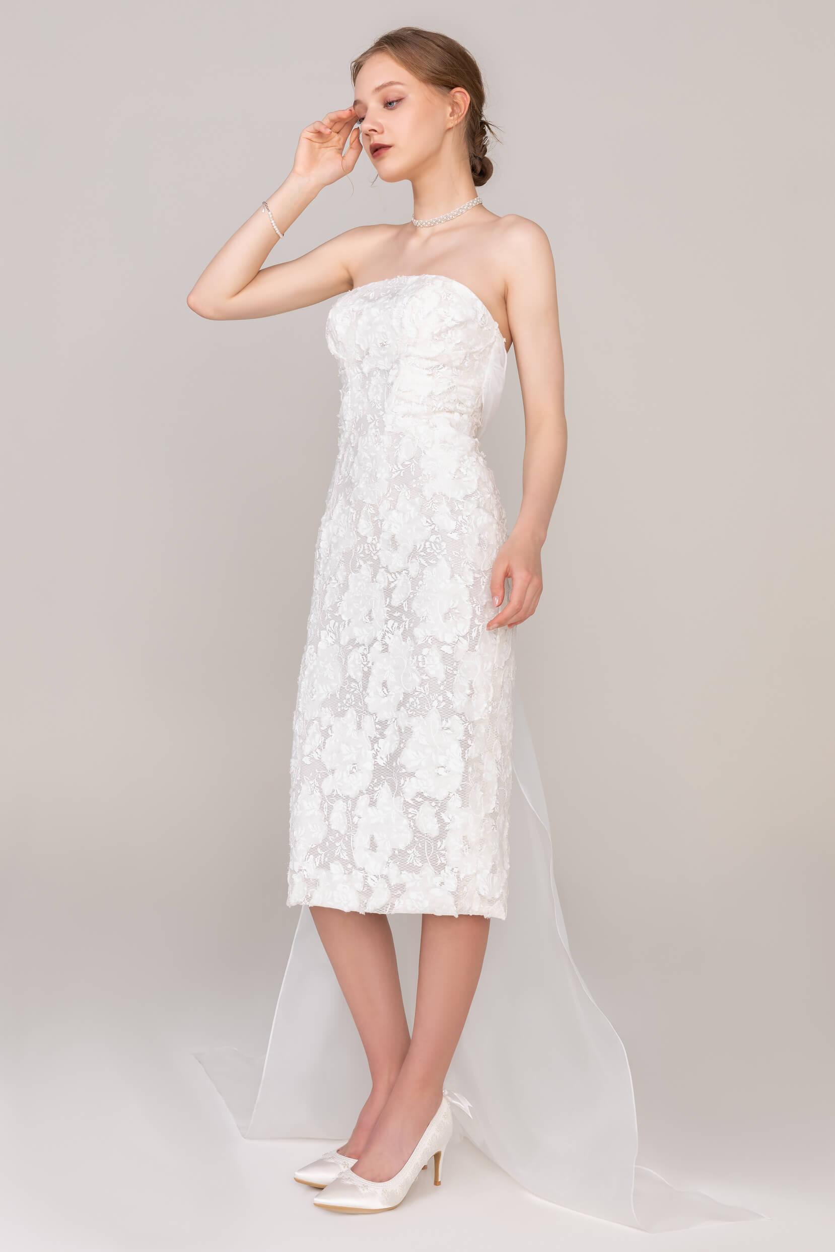 Sheath-Column Tea Length Lace Wedding Dress CW2429 - COCOMELODY