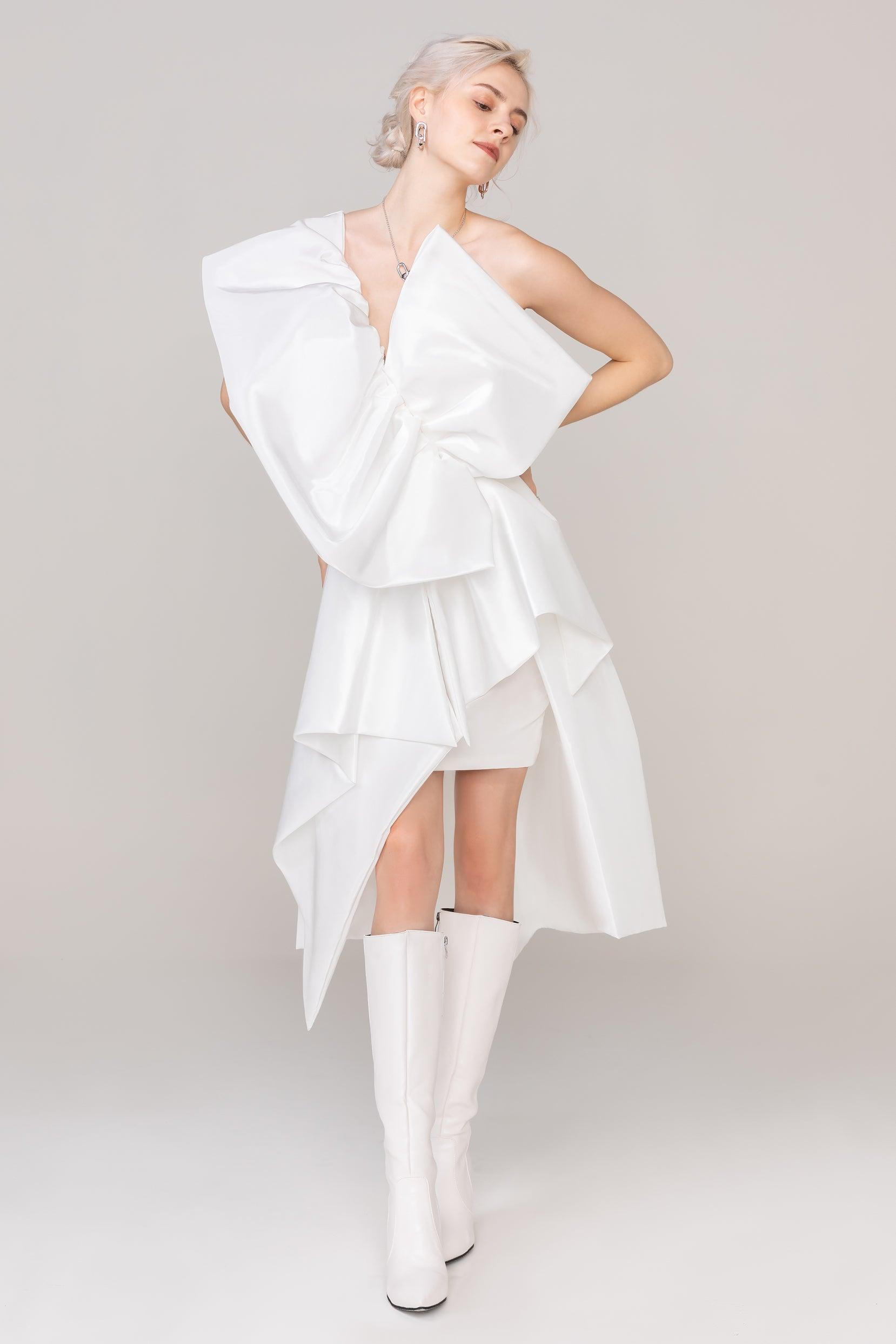 Asymmetrical High-Low Taffeta Wedding Dress CW2433 - COCOMELODY