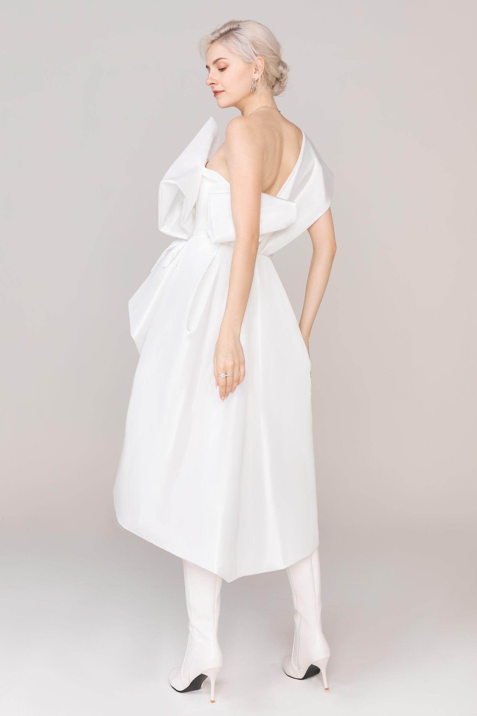Asymmetrical High-Low Taffeta Wedding Dress CW2433 - COCOMELODY