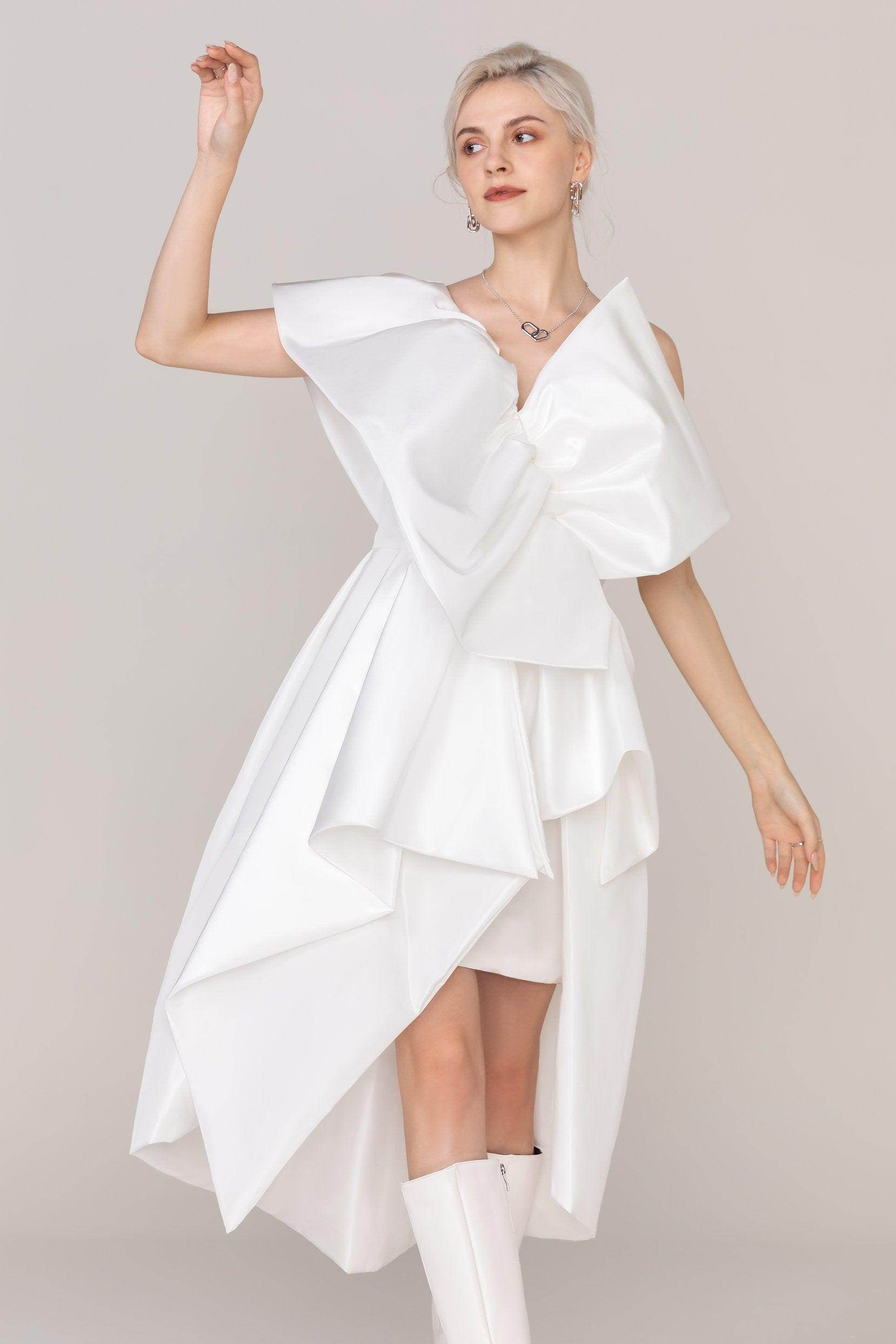 Asymmetrical High-Low Taffeta Wedding Dress CW2433 - COCOMELODY