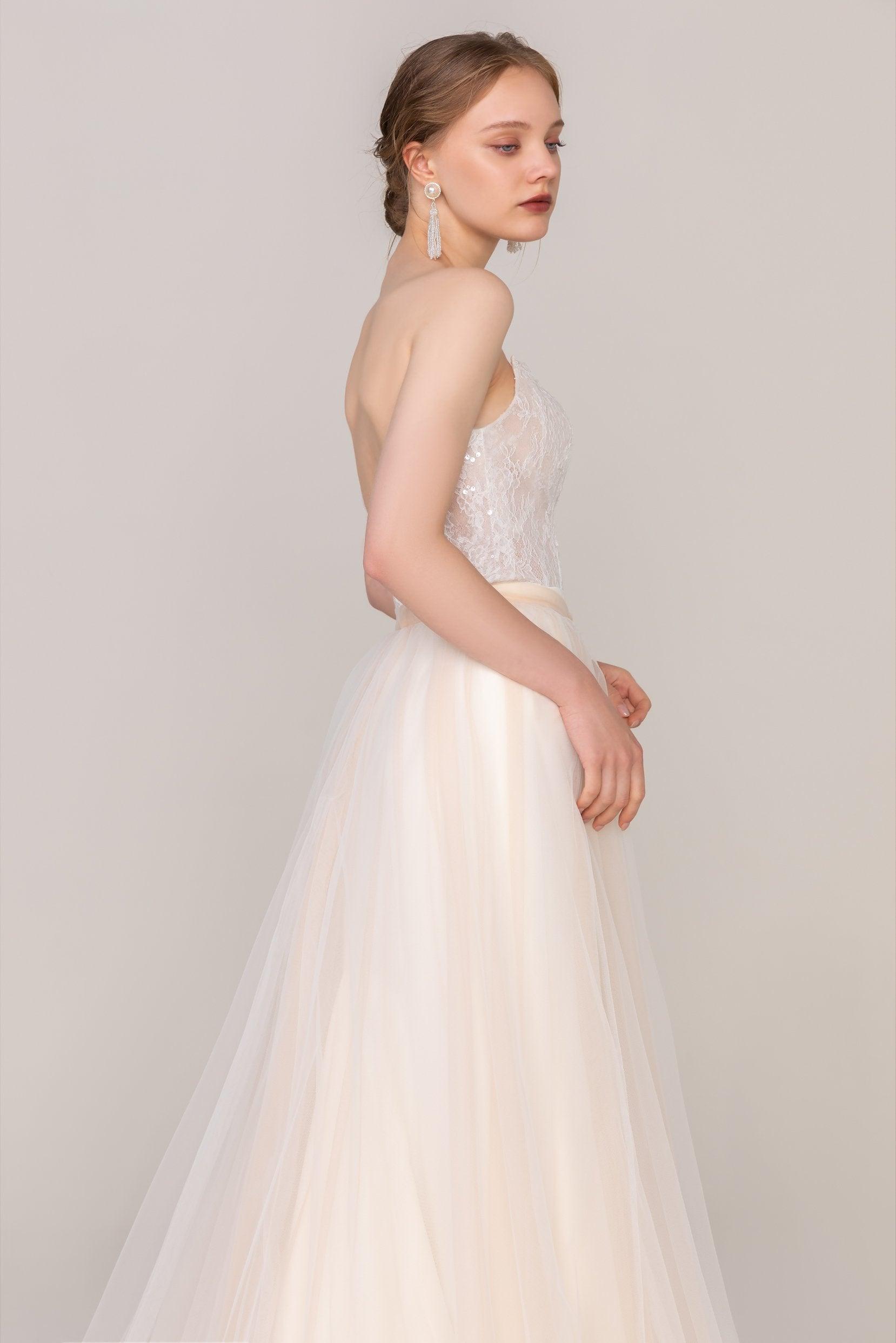 A-Line Court Train Tulle Lace Elastic Wedding Dress CW2466 - COCOMELODY