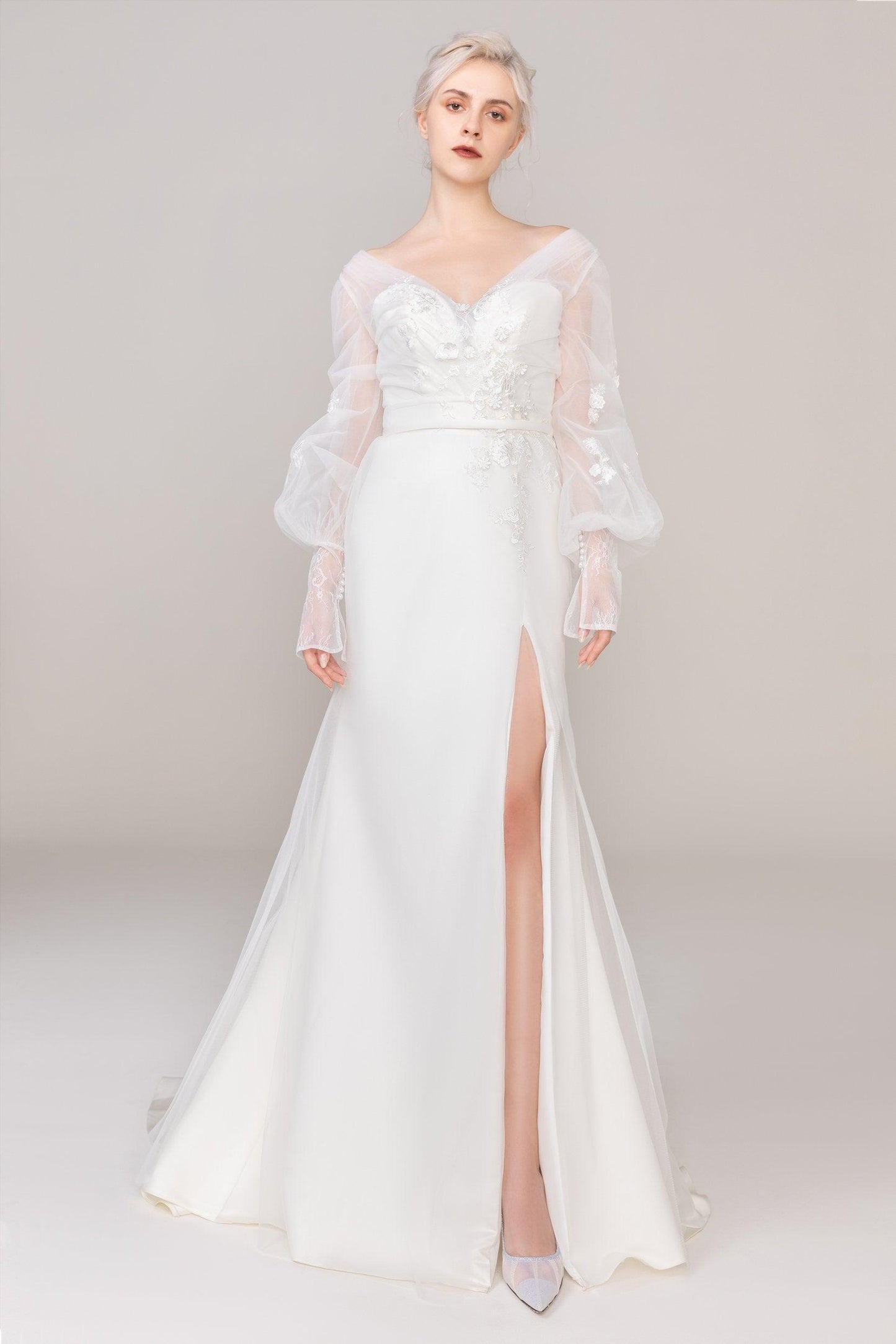 Trumpet-Mermaid Sweep Train Tulle Satin Wedding Dress CW2474 - COCOMELODY