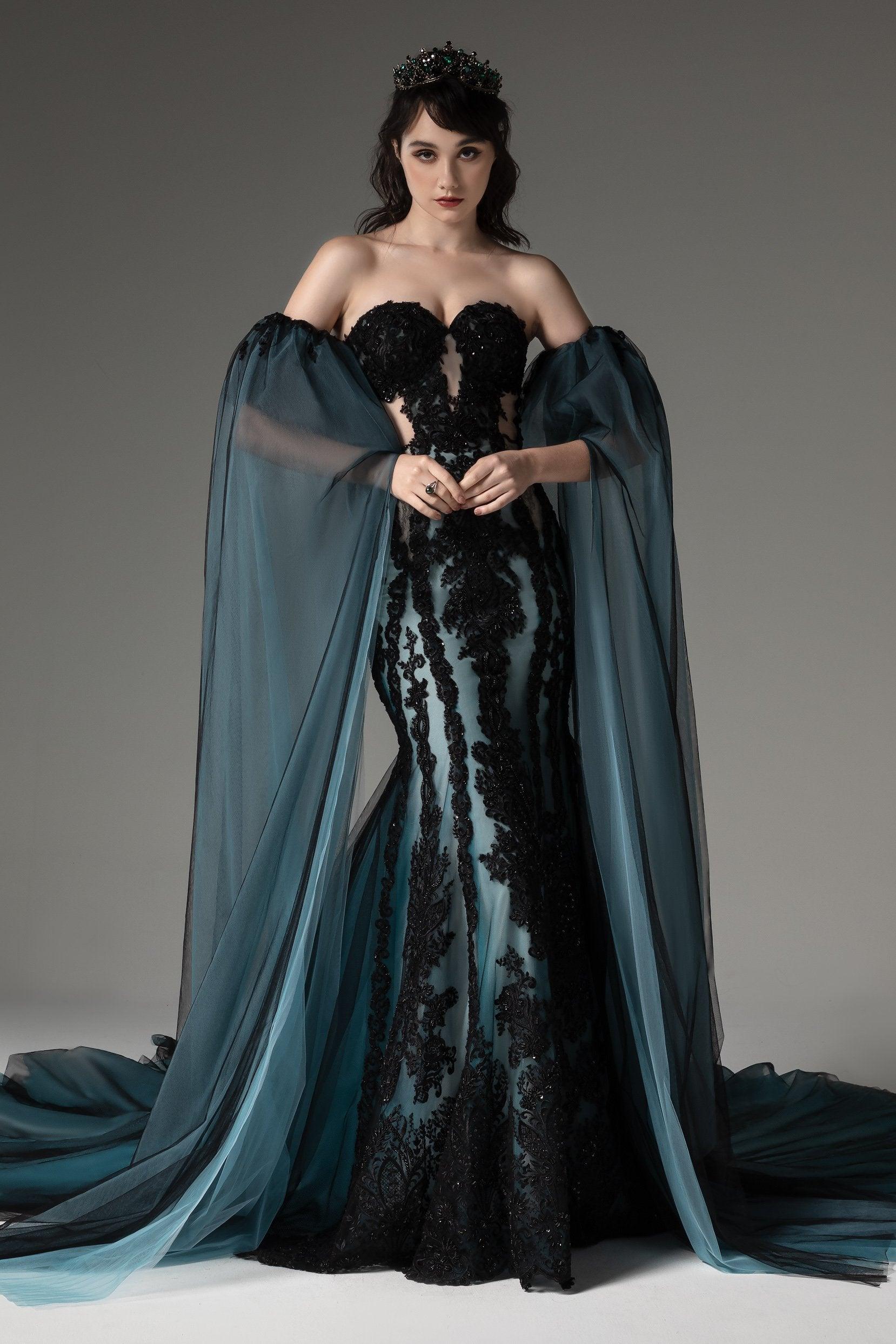 Trumpet-Mermaid Cathedral Train Tulle Wedding Dress CW2504 - COCOMELODY