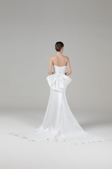 Trumpet Court Train Elastic Cloth Wedding Dress CW2573
